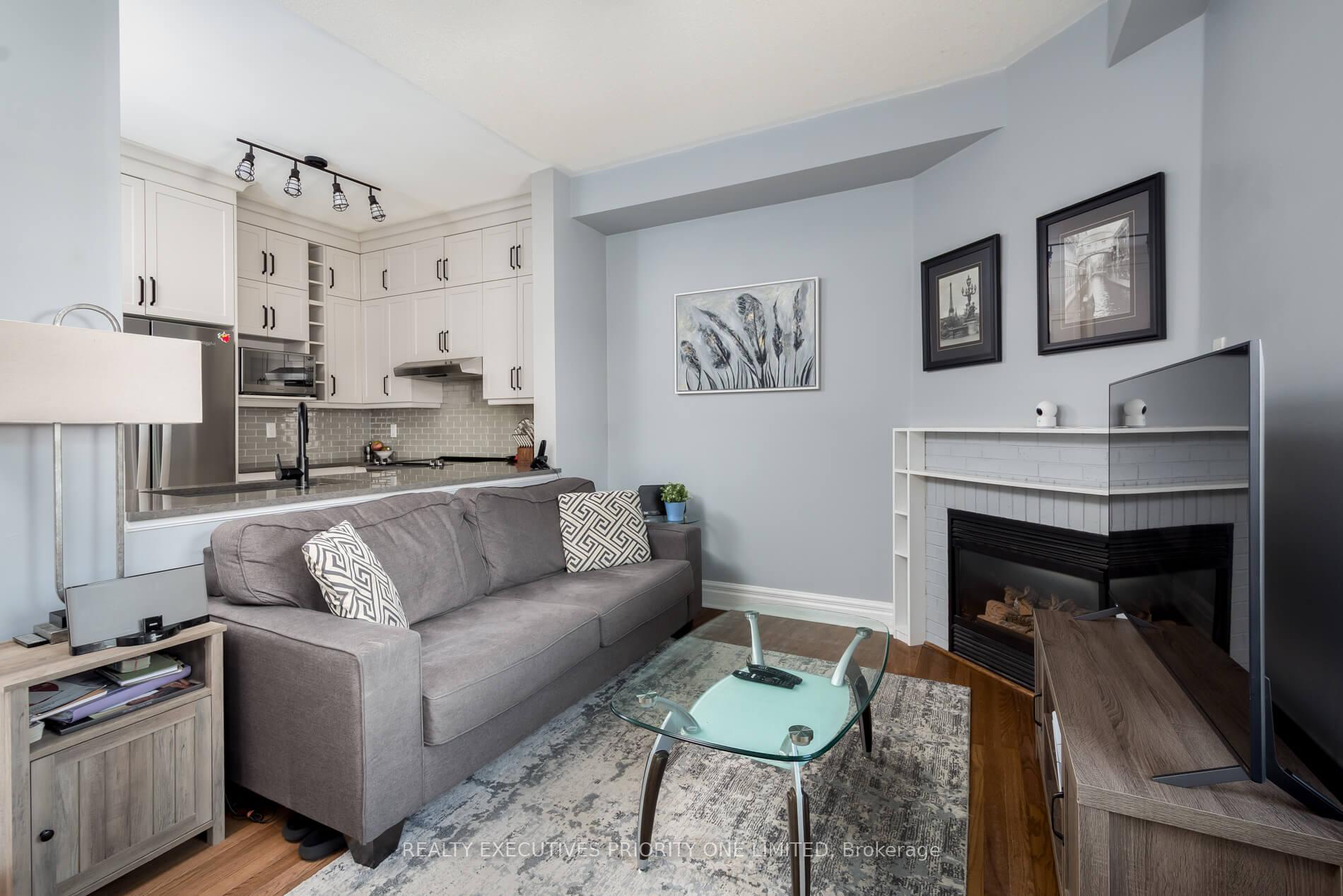 Photo 15 of 372 John West Way, Aurora, Bayview Wellington — HOMEH