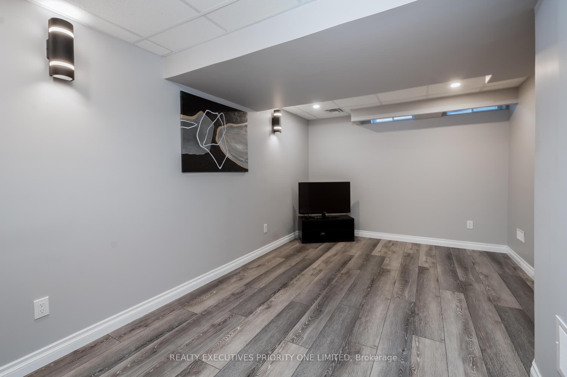 Photo 28 of 372 John West Way, Aurora, Bayview Wellington — HOMEH