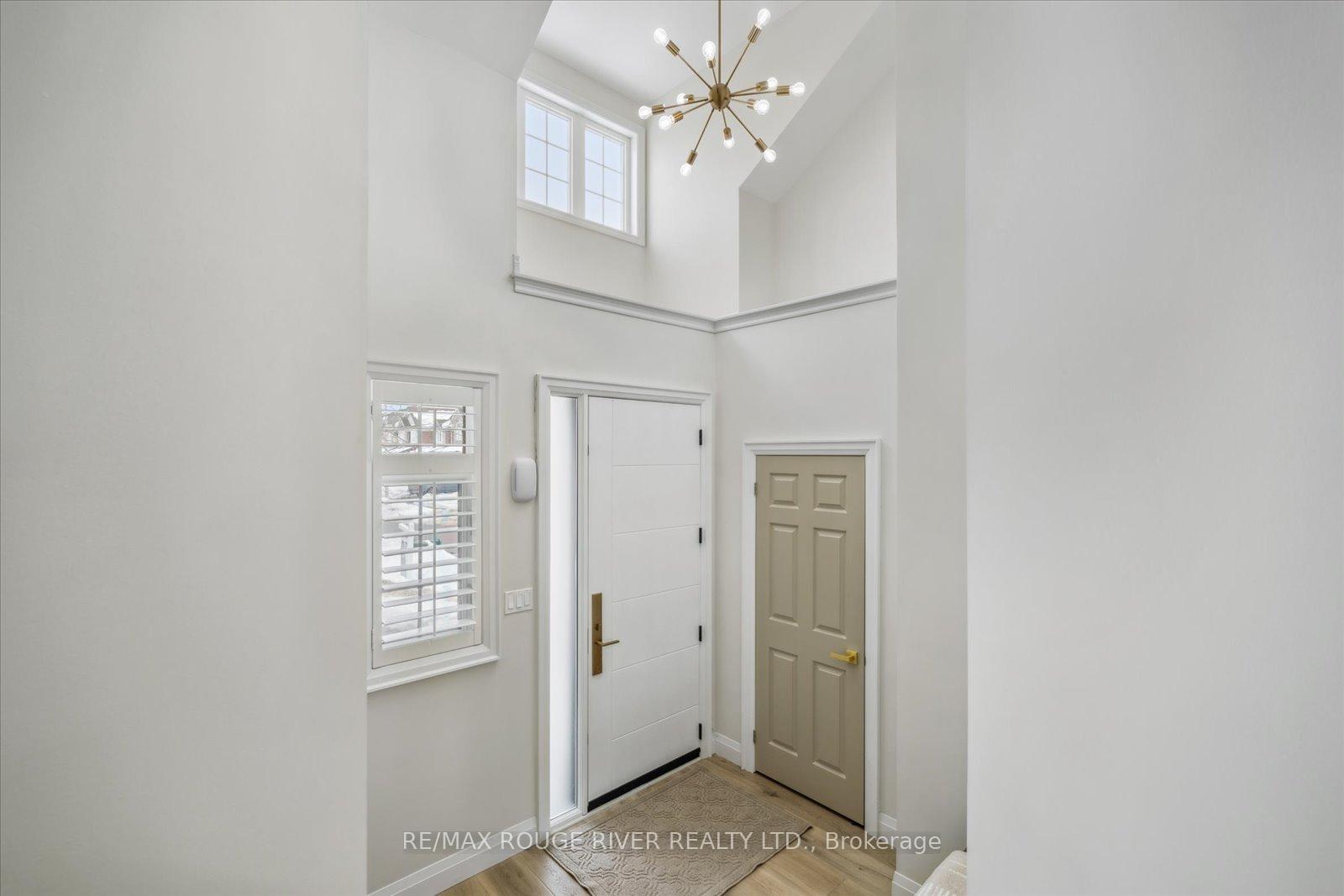 Photo 4 of 448 West Scugog Lane, Clarington, Bowmanville — HOMEH