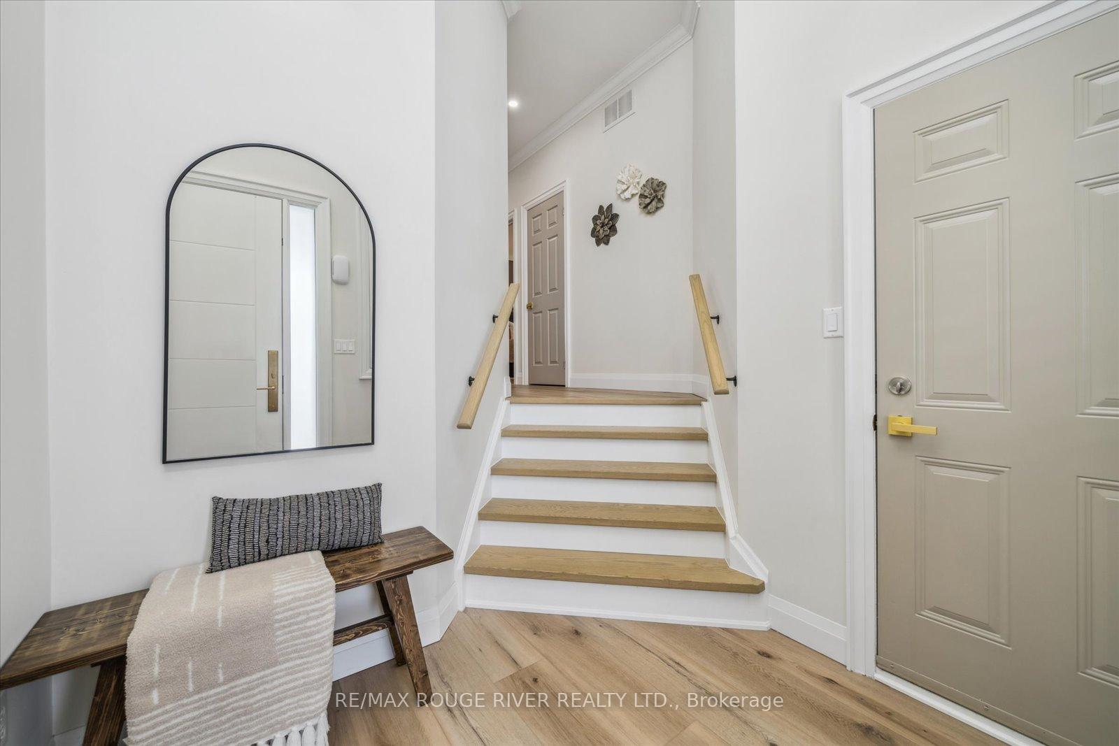 Photo 5 of 448 West Scugog Lane, Clarington, Bowmanville — HOMEH