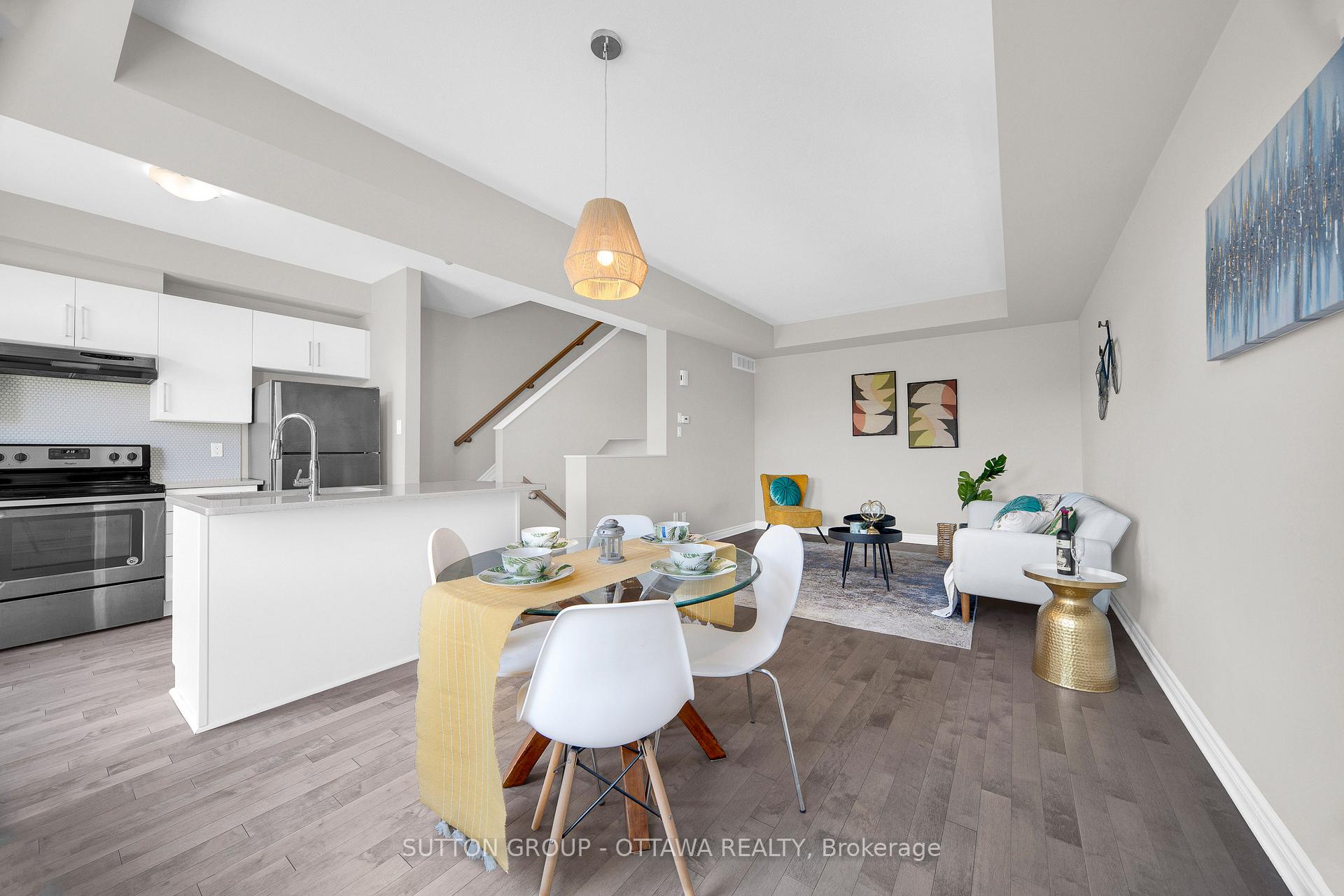 Photo 19 of 612 Lauraleaf Crescent, Ottawa, Barrhaven - Half Moon Bay — HOMEH