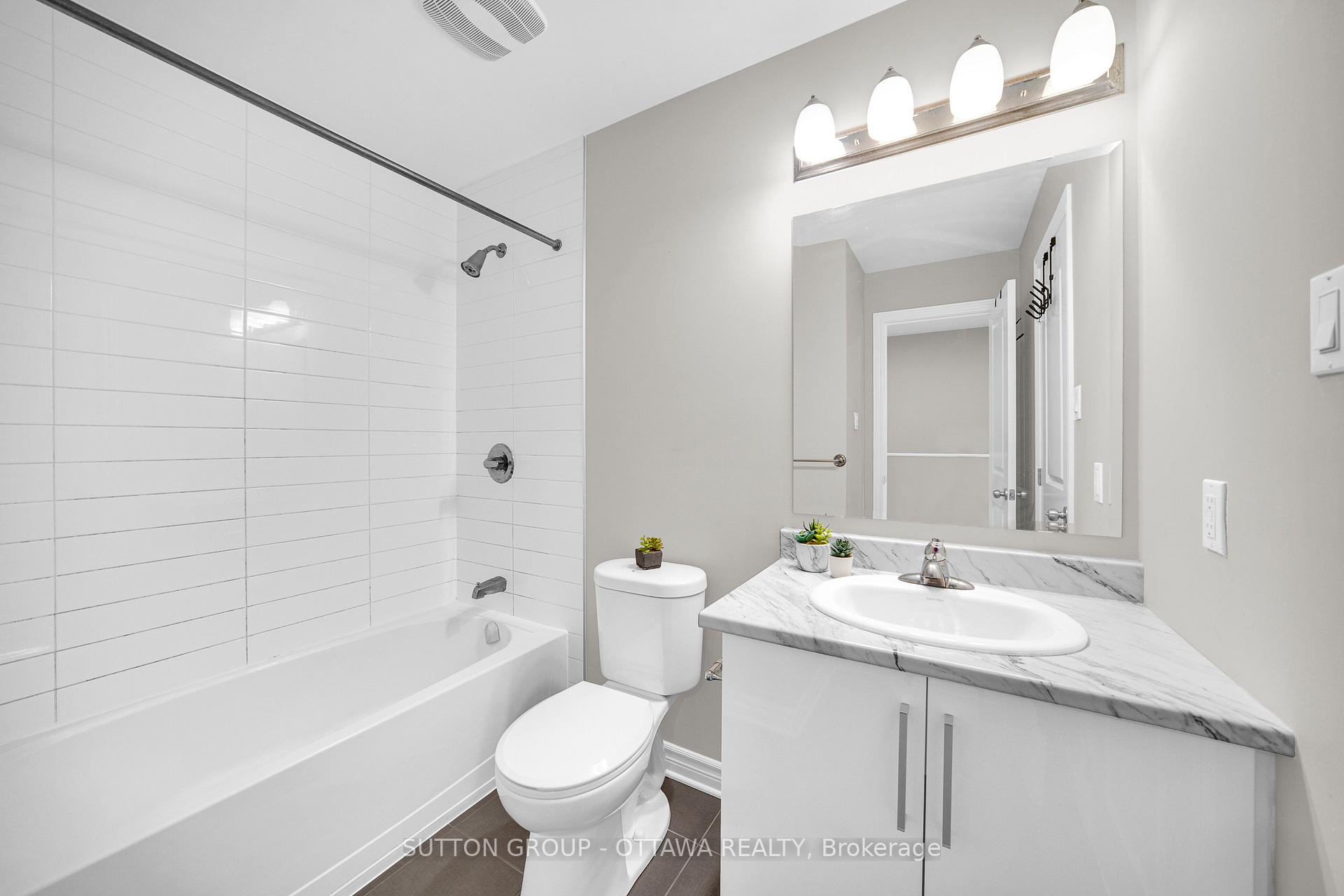 Photo 23 of 612 Lauraleaf Crescent, Ottawa, Barrhaven - Half Moon Bay — HOMEH