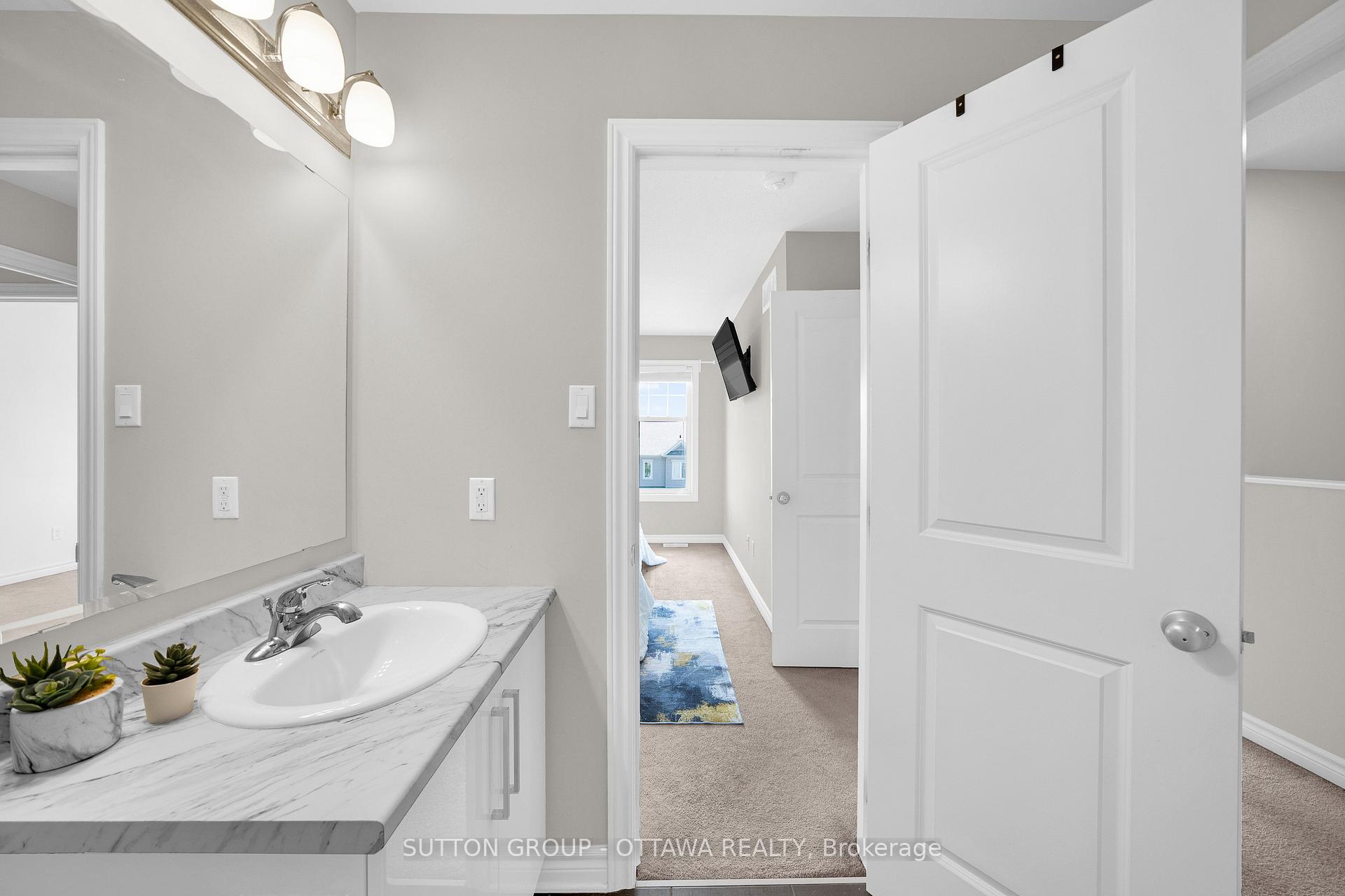 Photo 27 of 612 Lauraleaf Crescent, Ottawa, Barrhaven - Half Moon Bay — HOMEH