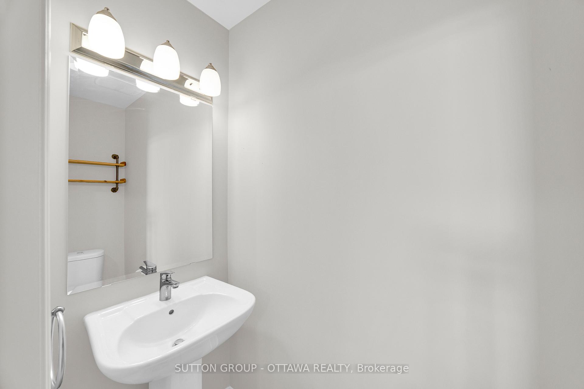Photo 24 of 612 Lauraleaf Crescent, Ottawa, Barrhaven - Half Moon Bay — HOMEH