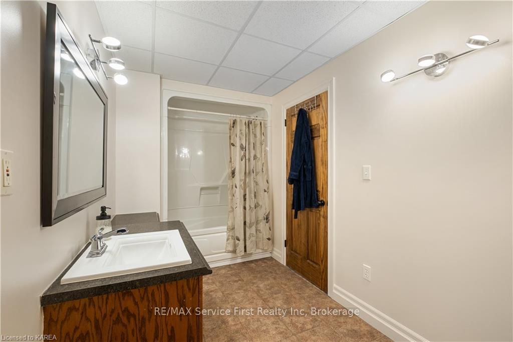 Photo 3 of 6258 Revell Road, Frontenac, Frontenac South — HOMEH