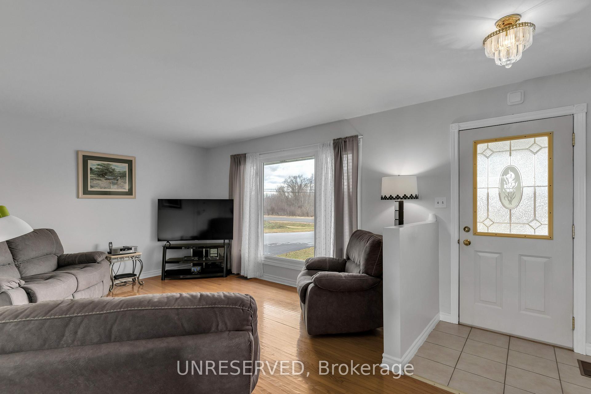 Photo 3 of 4791 Bellrock Road, Frontenac, Frontenac South — HOMEH