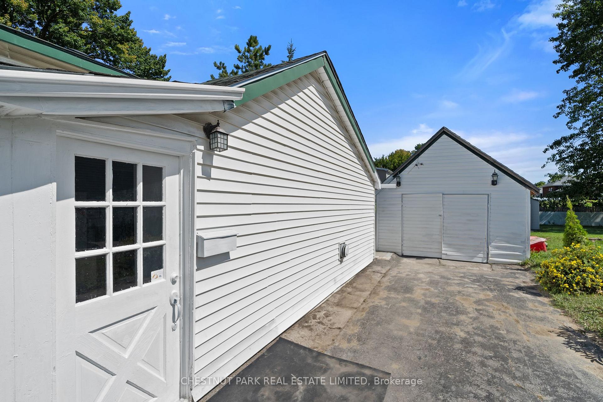 Photo 29 of 57 Grier Street, Belleville, Belleville Ward — HOMEH