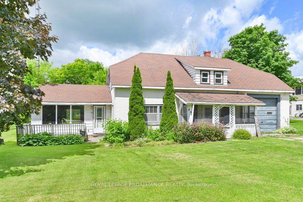 Photo 1 of 3787 Highway 37, Belleville, Thurlow Ward — HOMEH