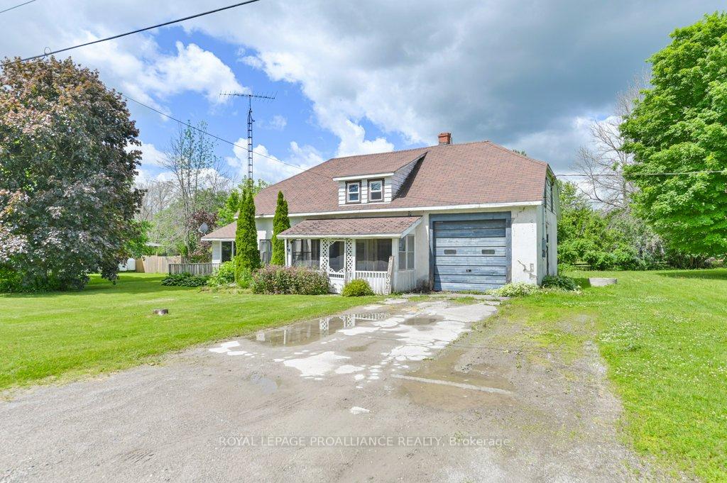 Photo 2 of 3787 Highway 37, Belleville, Thurlow Ward — HOMEH