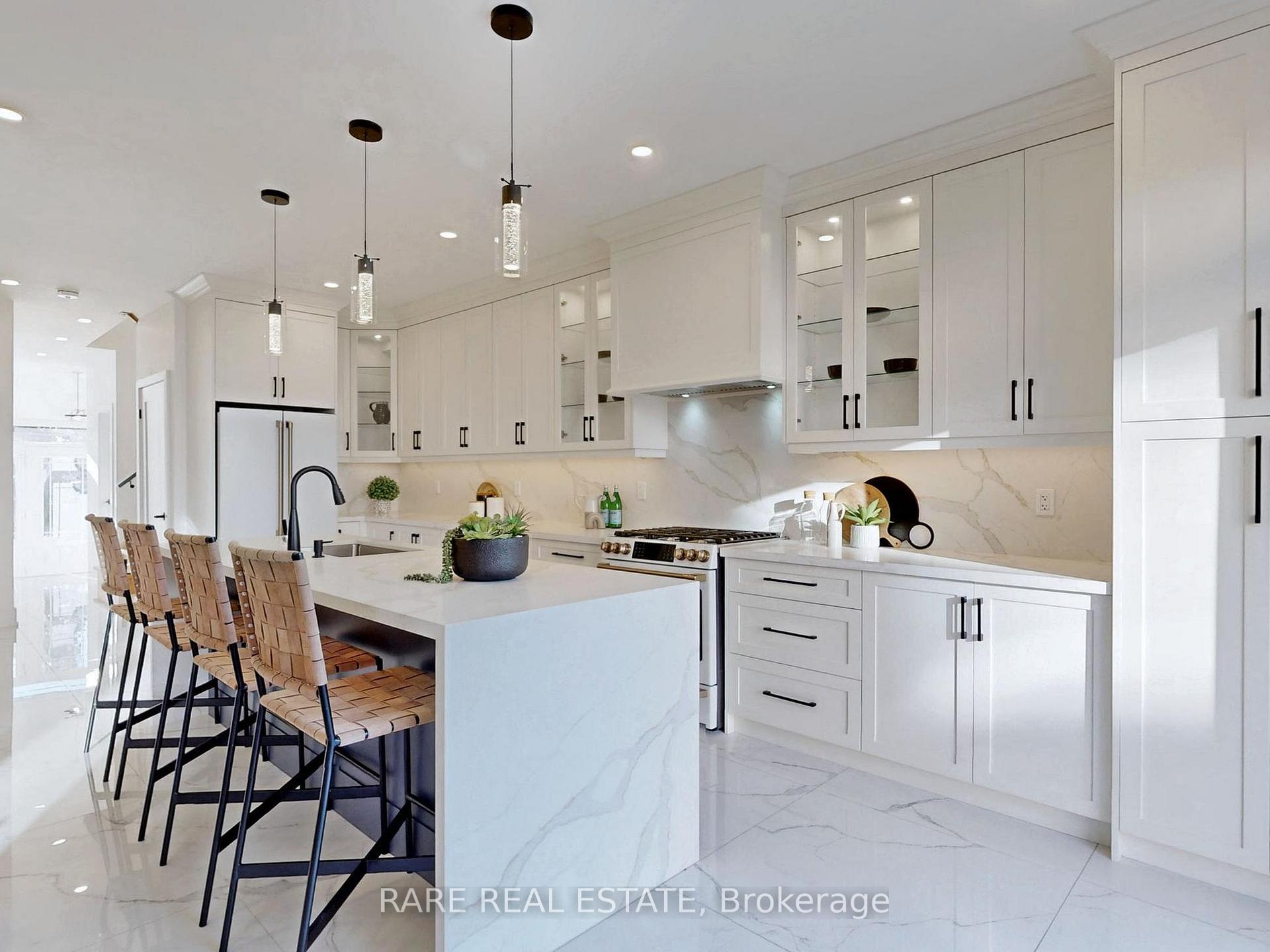 Photo 12 of 231 Crombie Street, Clarington, Bowmanville — HOMEH