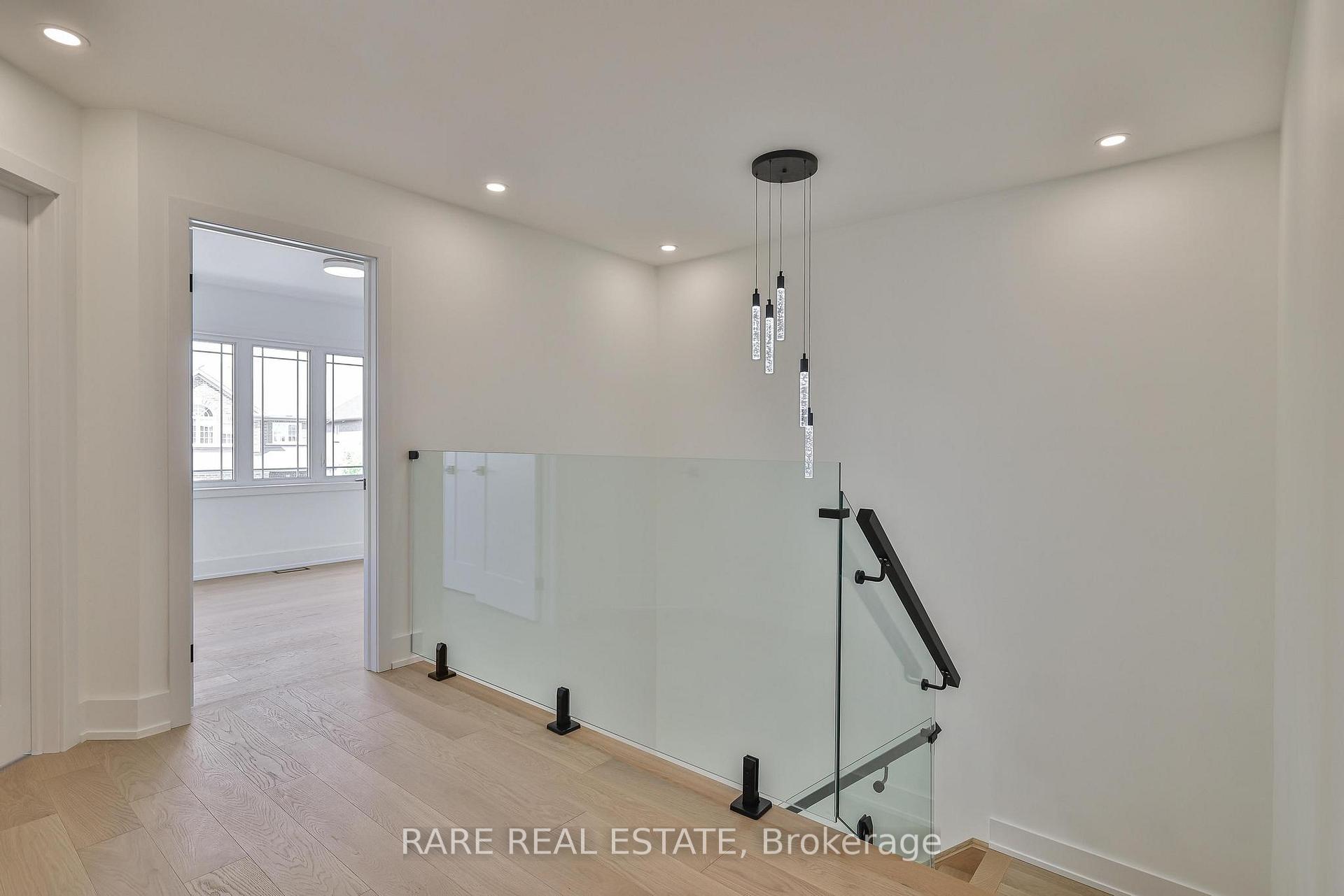Photo 17 of 231 Crombie Street, Clarington, Bowmanville — HOMEH