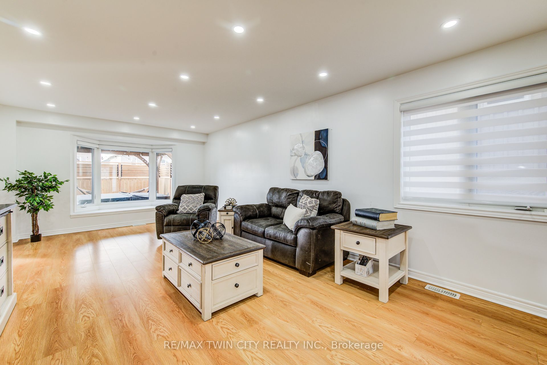 Photo 60 of 991 Hannah Avenue S, North Perth, Listowel — HOMEH
