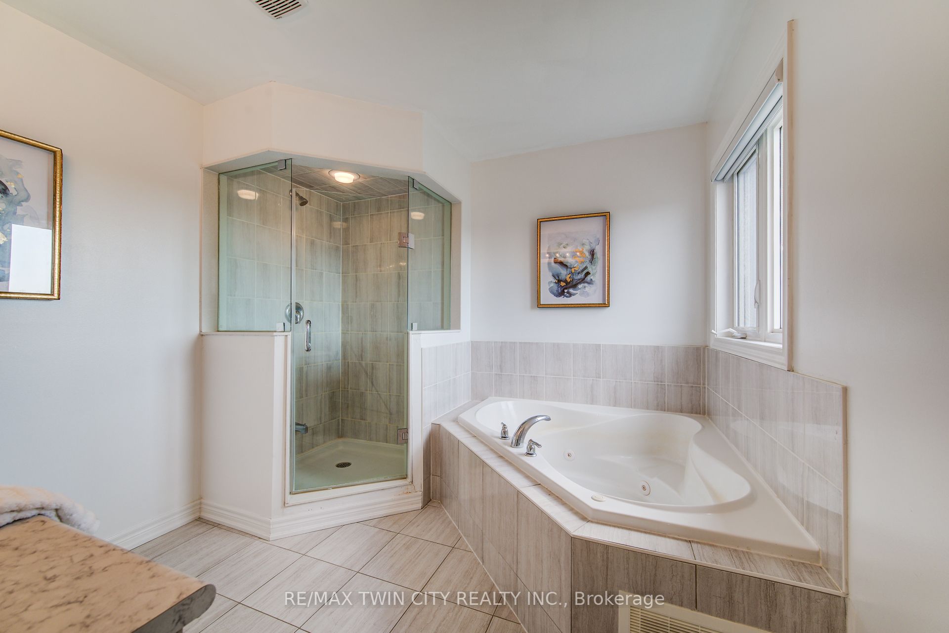 Photo 84 of 991 Hannah Avenue S, North Perth, Listowel — HOMEH