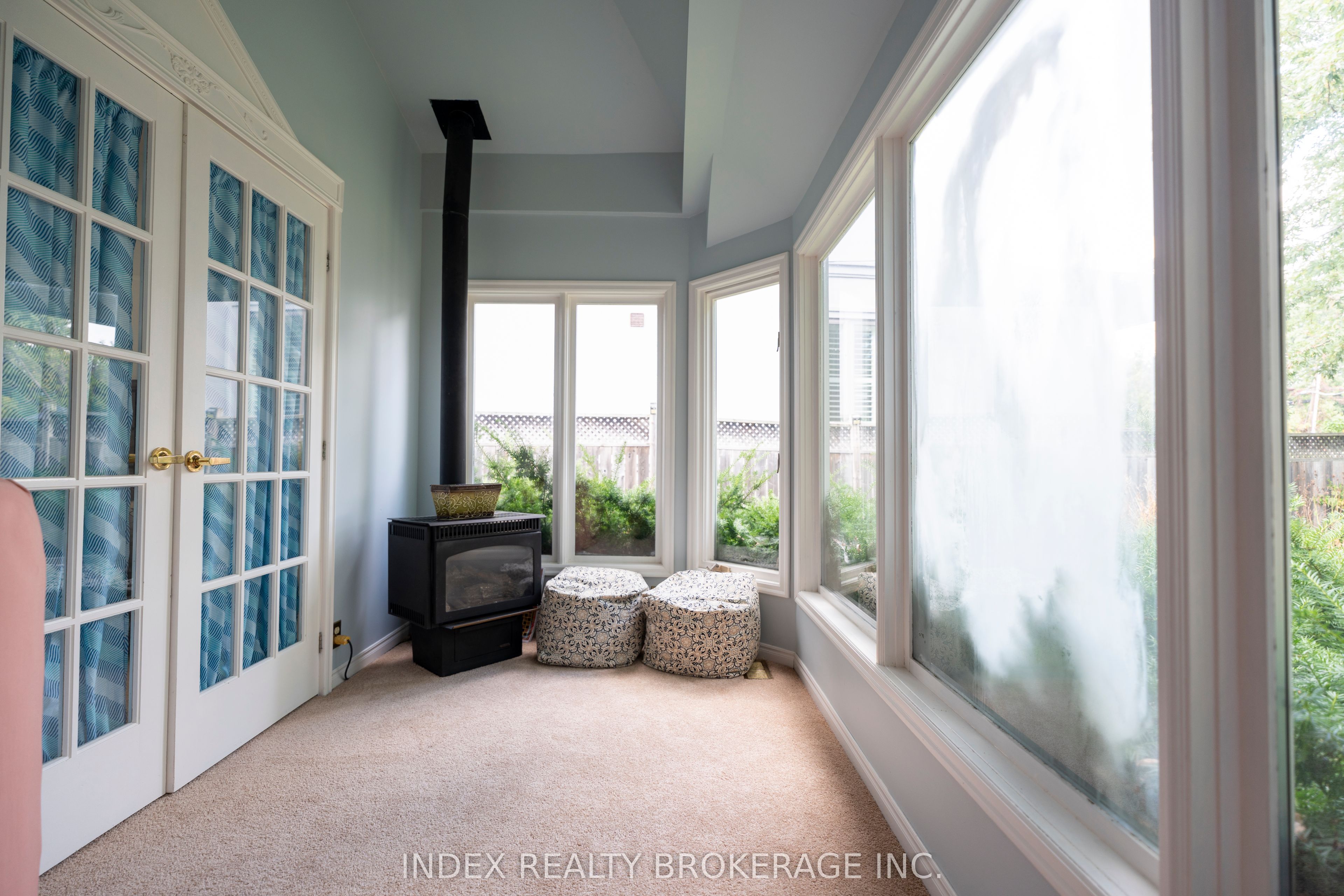 Photo 86 of 1073 Kent Avenue E, Oakville, College Park — HOMEH