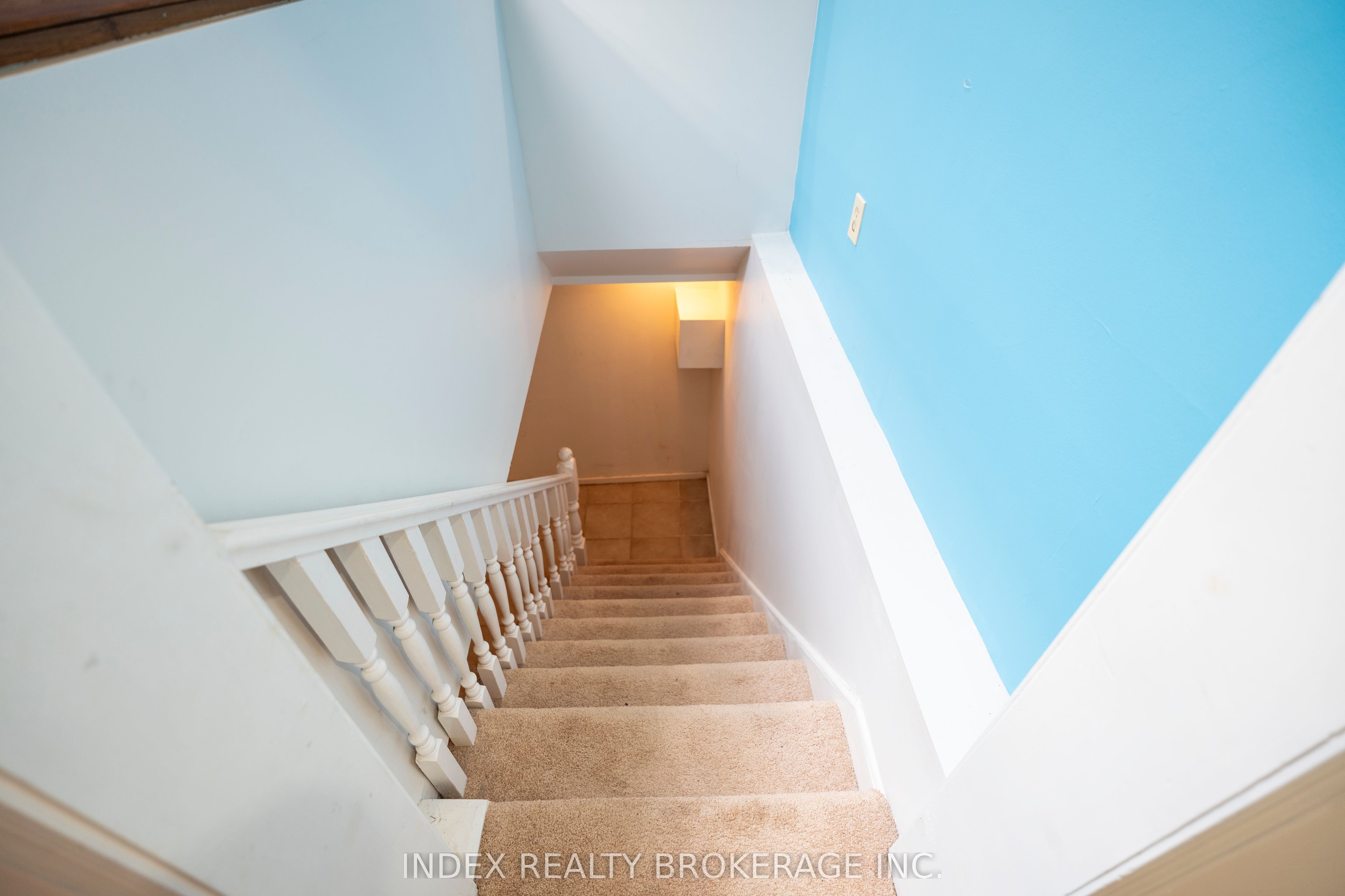 Photo 89 of 1073 Kent Avenue E, Oakville, College Park — HOMEH
