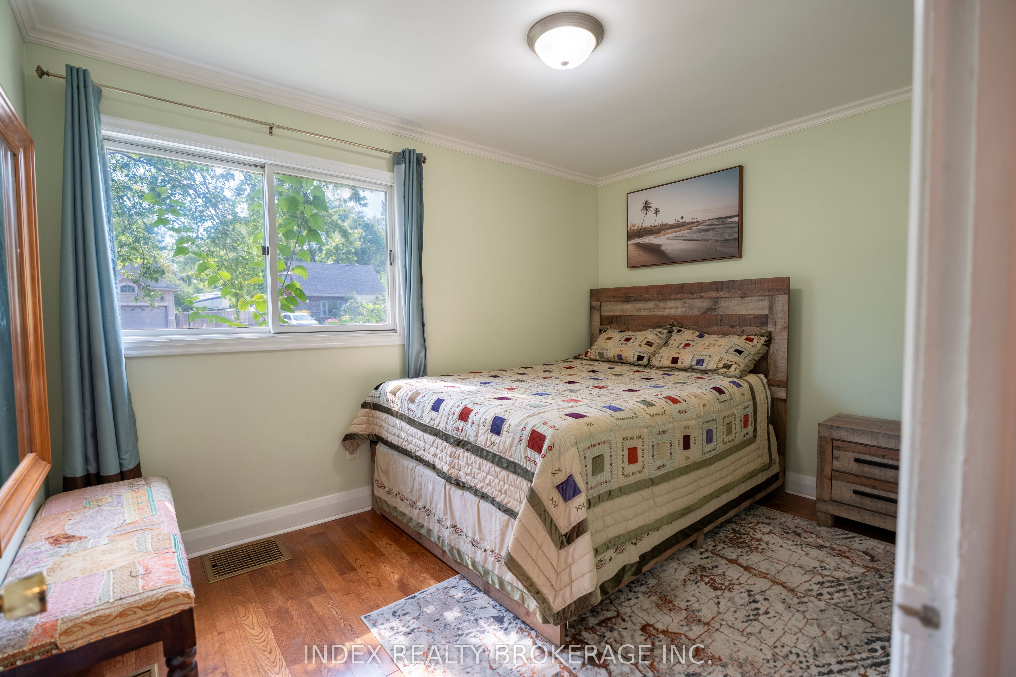Photo 68 of 1073 Kent Avenue E, Oakville, College Park — HOMEH