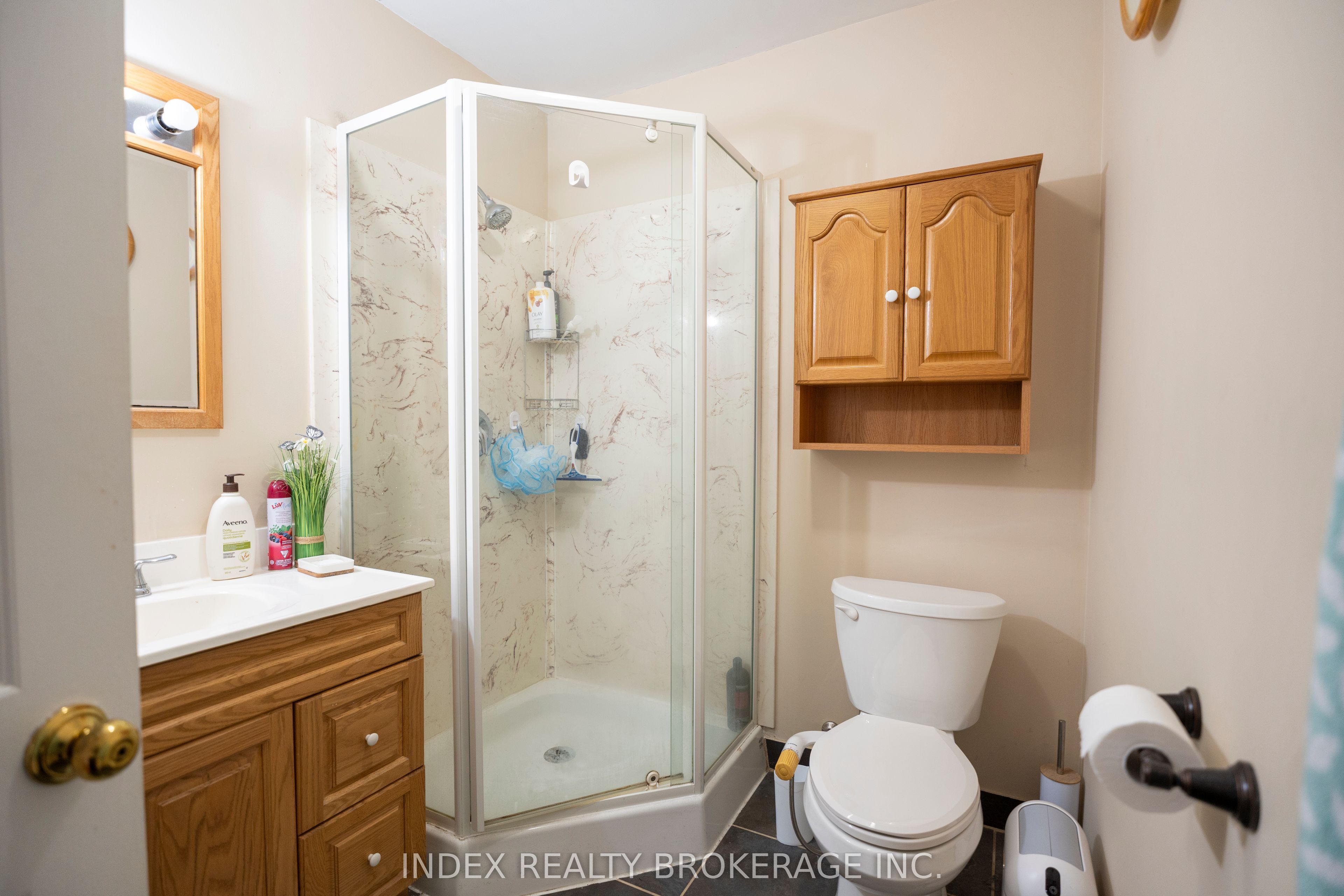 Photo 70 of 1073 Kent Avenue E, Oakville, College Park — HOMEH