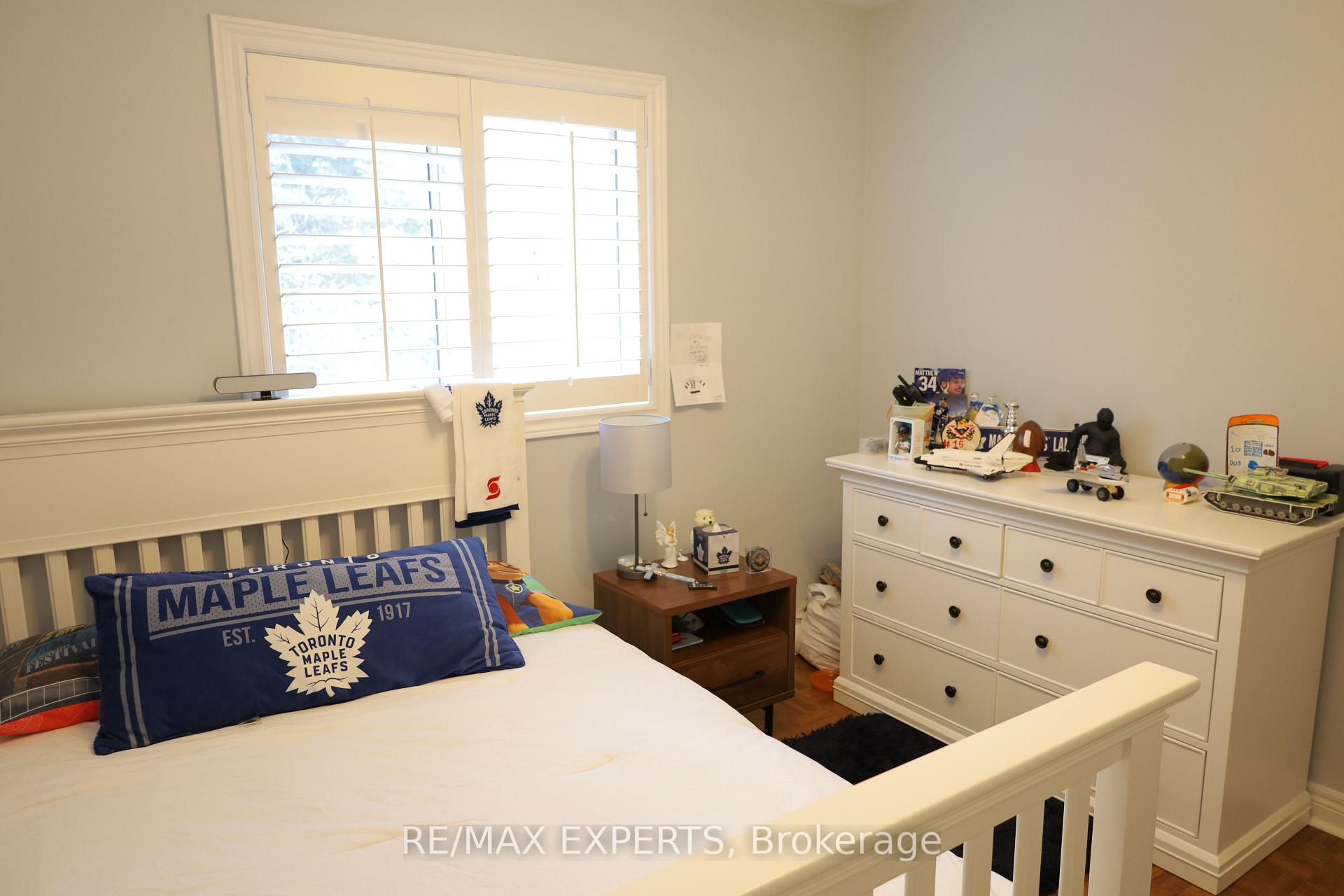 Photo 20 of 106 Castelli Court, Caledon, Bolton North — HOMEH