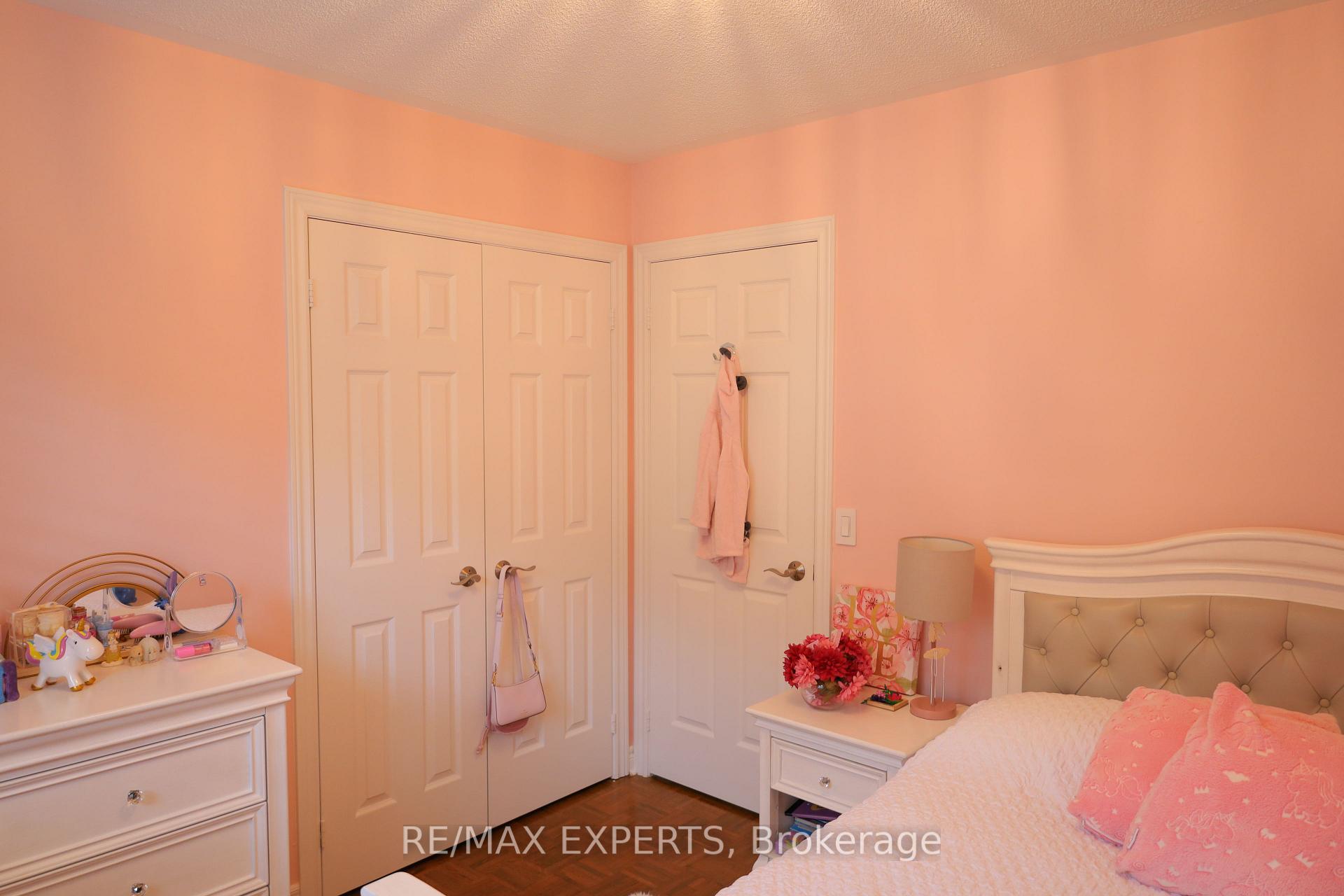 Photo 23 of 106 Castelli Court, Caledon, Bolton North — HOMEH