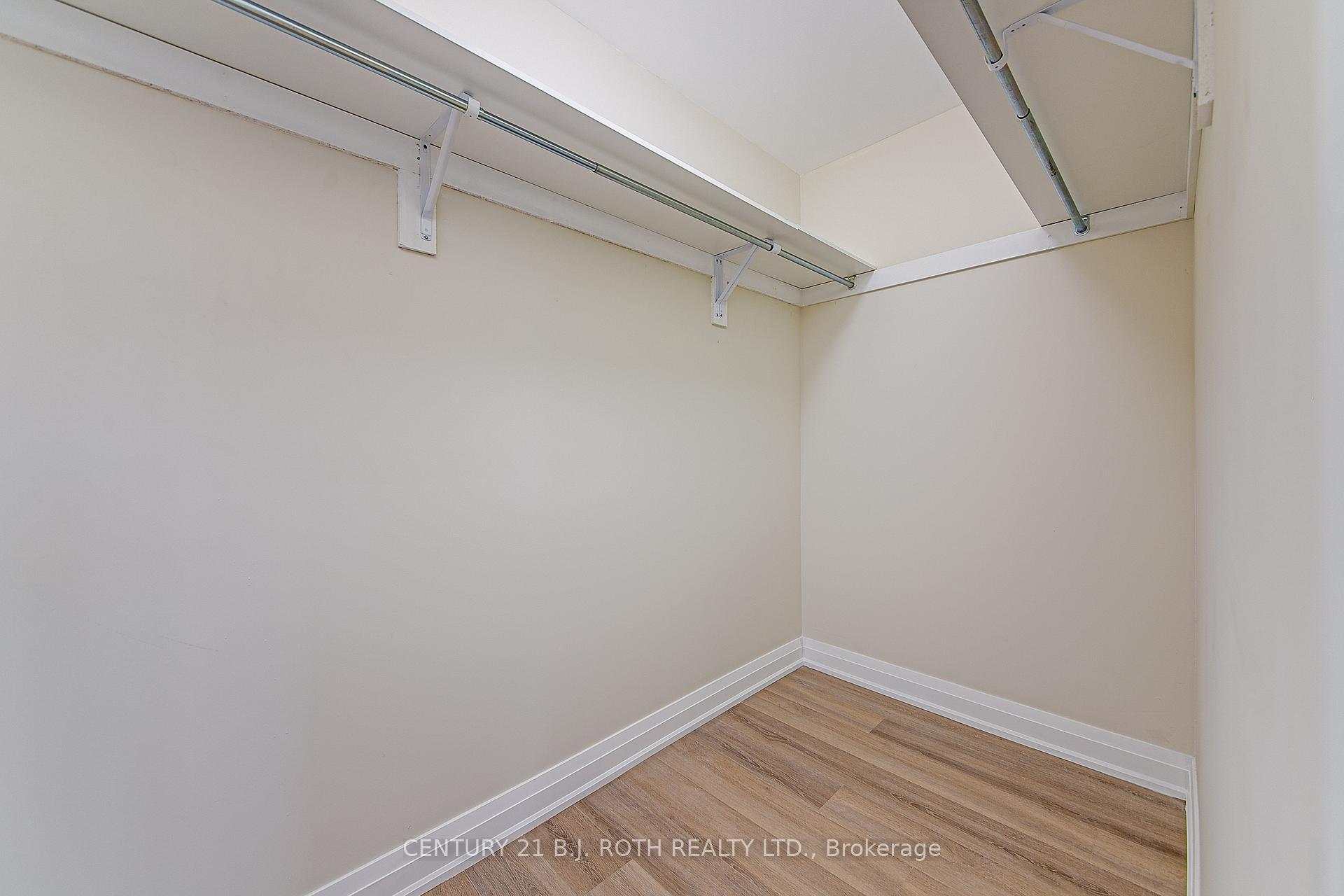 Photo 10 of Unit 5, 82 Peel Street, Barrie, Wellington — HOMEH