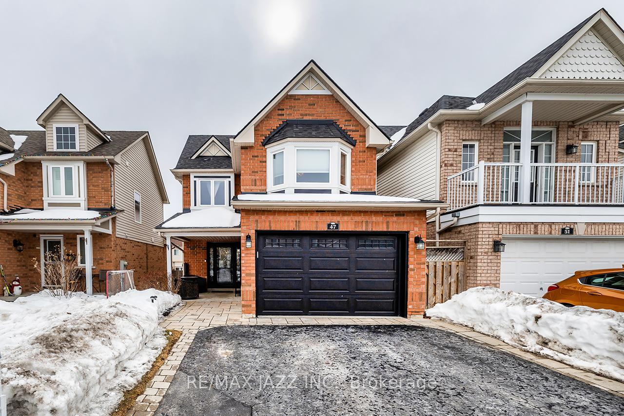Photo 1 of 47 Hutton Place, Clarington, Bowmanville — HOMEH