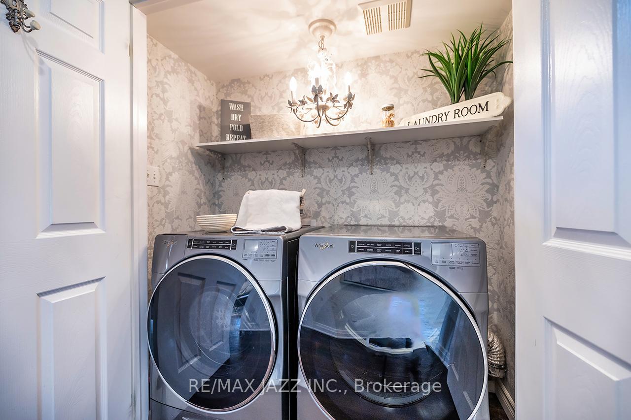 Photo 19 of 47 Hutton Place, Clarington, Bowmanville — HOMEH