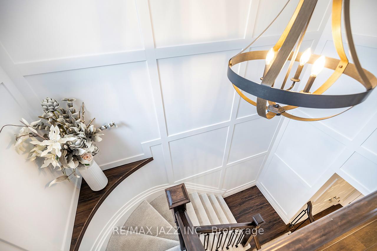 Photo 21 of 47 Hutton Place, Clarington, Bowmanville — HOMEH