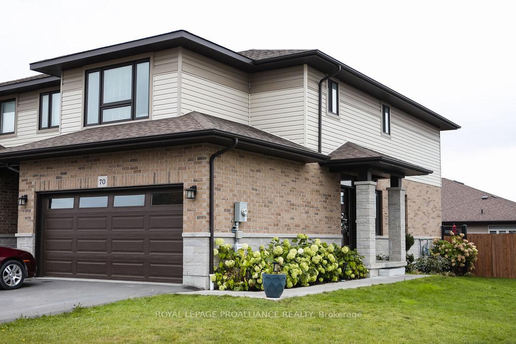 Photo 1 of 70 Cottonwood Drive, Belleville, Thurlow Ward — HOMEH