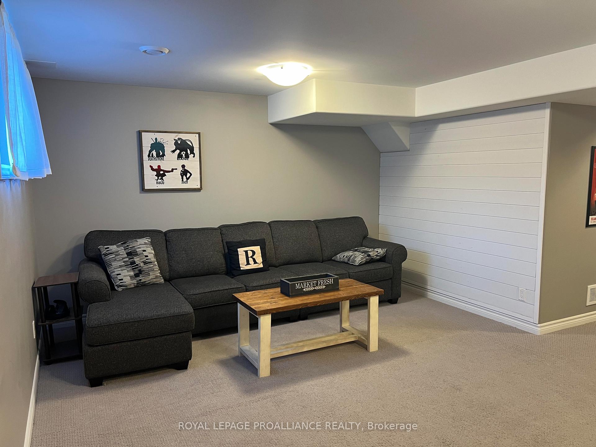 Photo 22 of 70 Cottonwood Drive, Belleville, Thurlow Ward — HOMEH