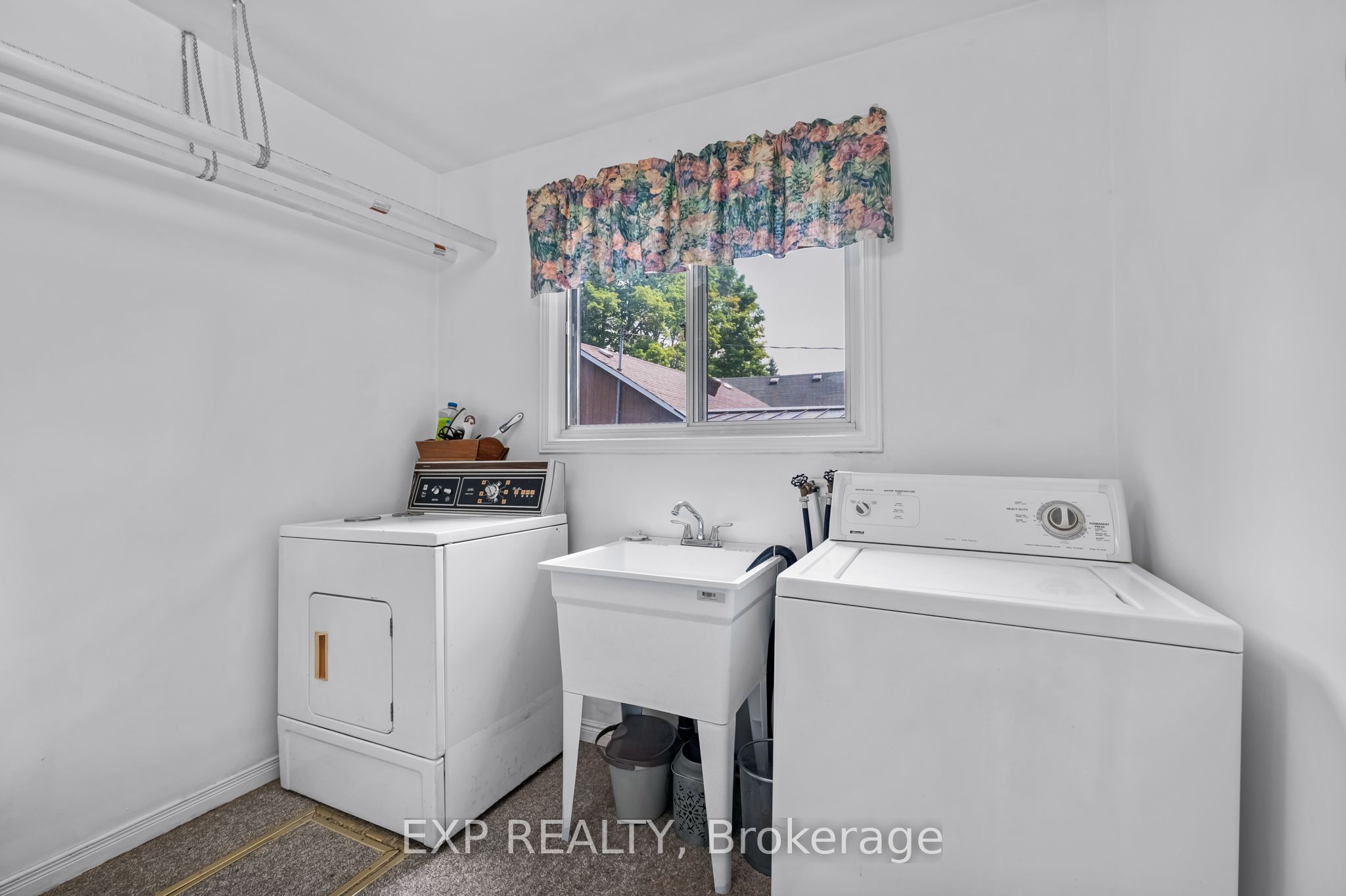 Photo 81 of 77 Seventh Street, Brock, Beaverton — HOMEH