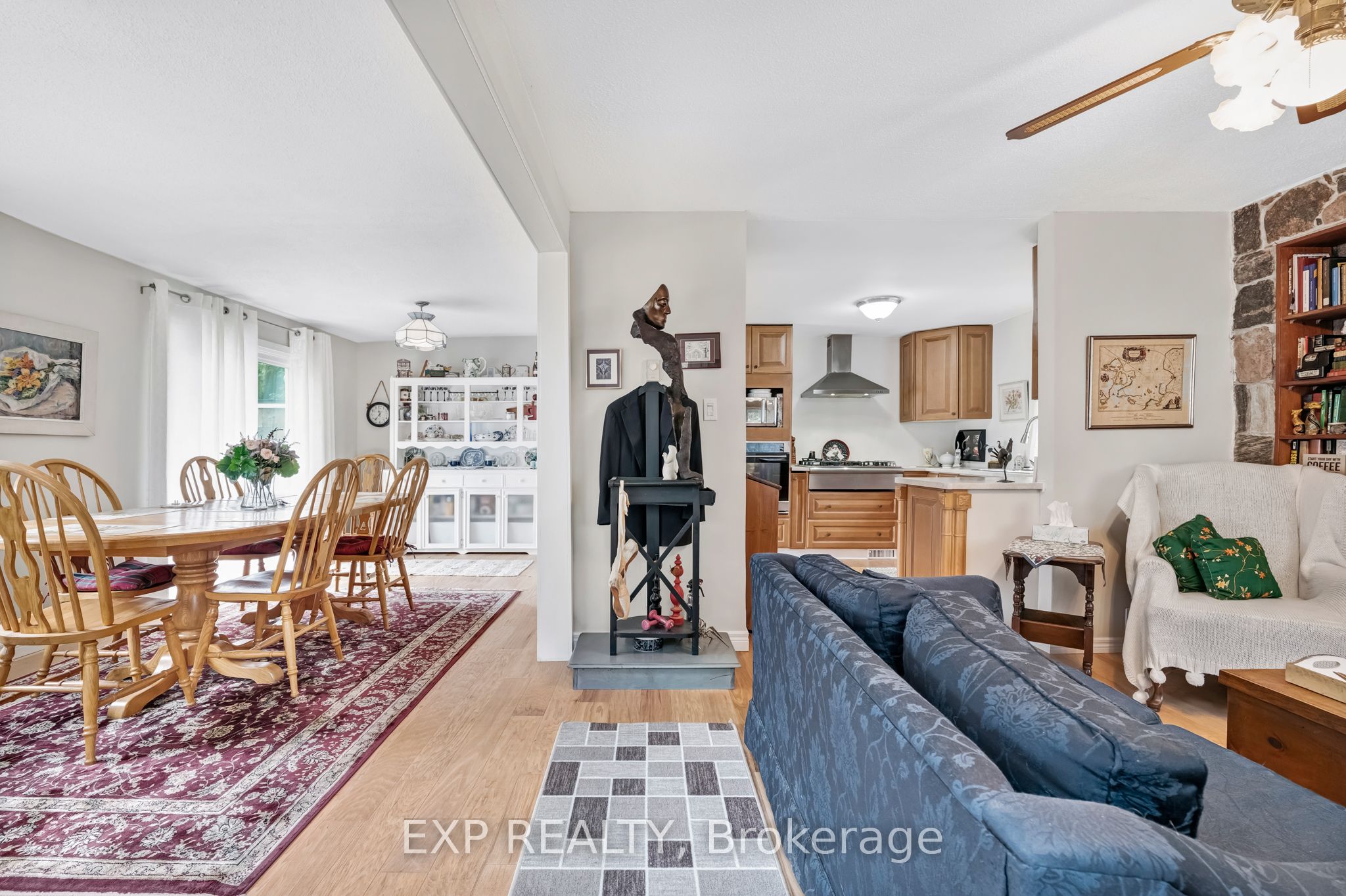 Photo 57 of 77 Seventh Street, Brock, Beaverton — HOMEH
