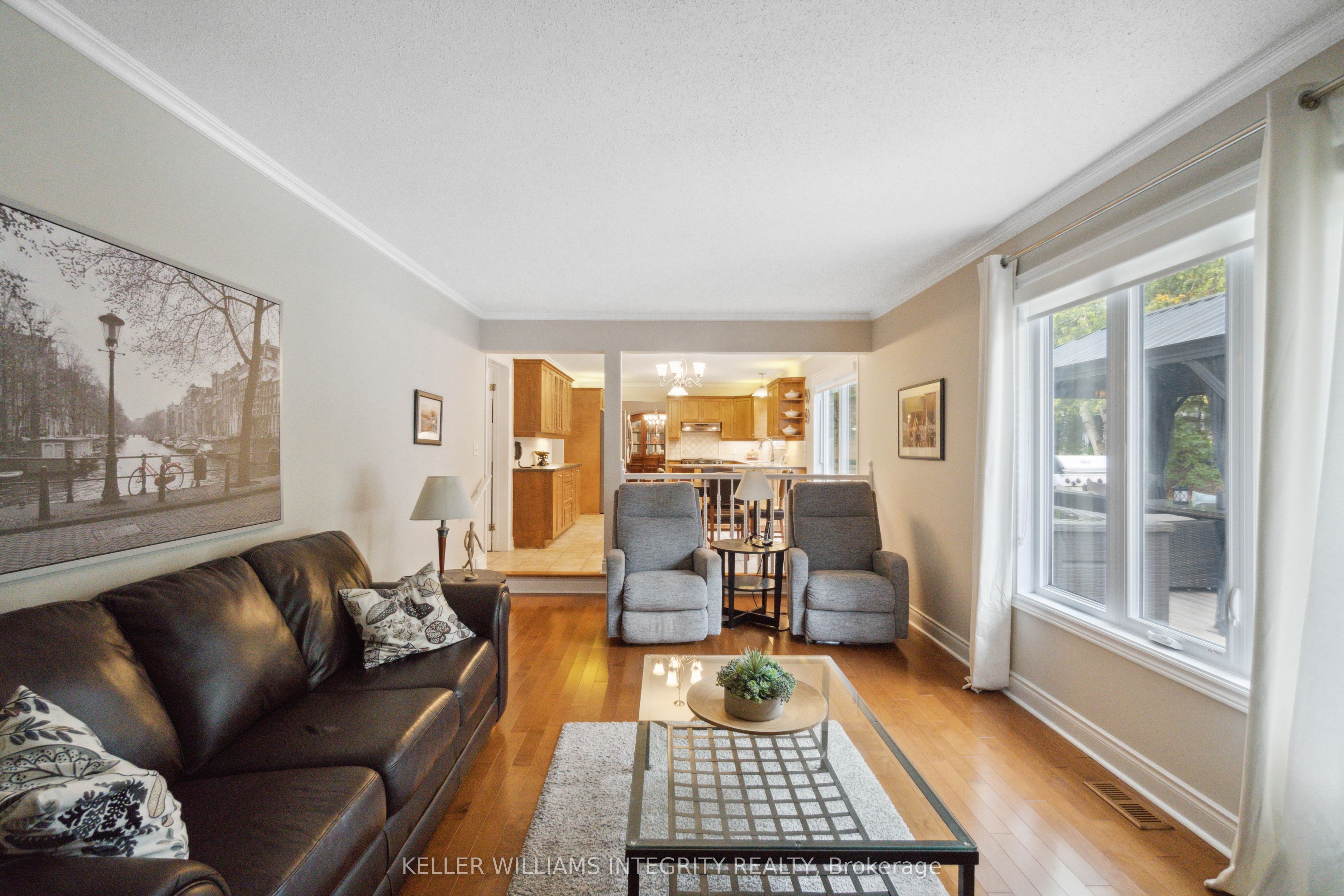 Photo 72 of 8 Spindle Way, Ottawa, Stittsville (South) — HOMEH