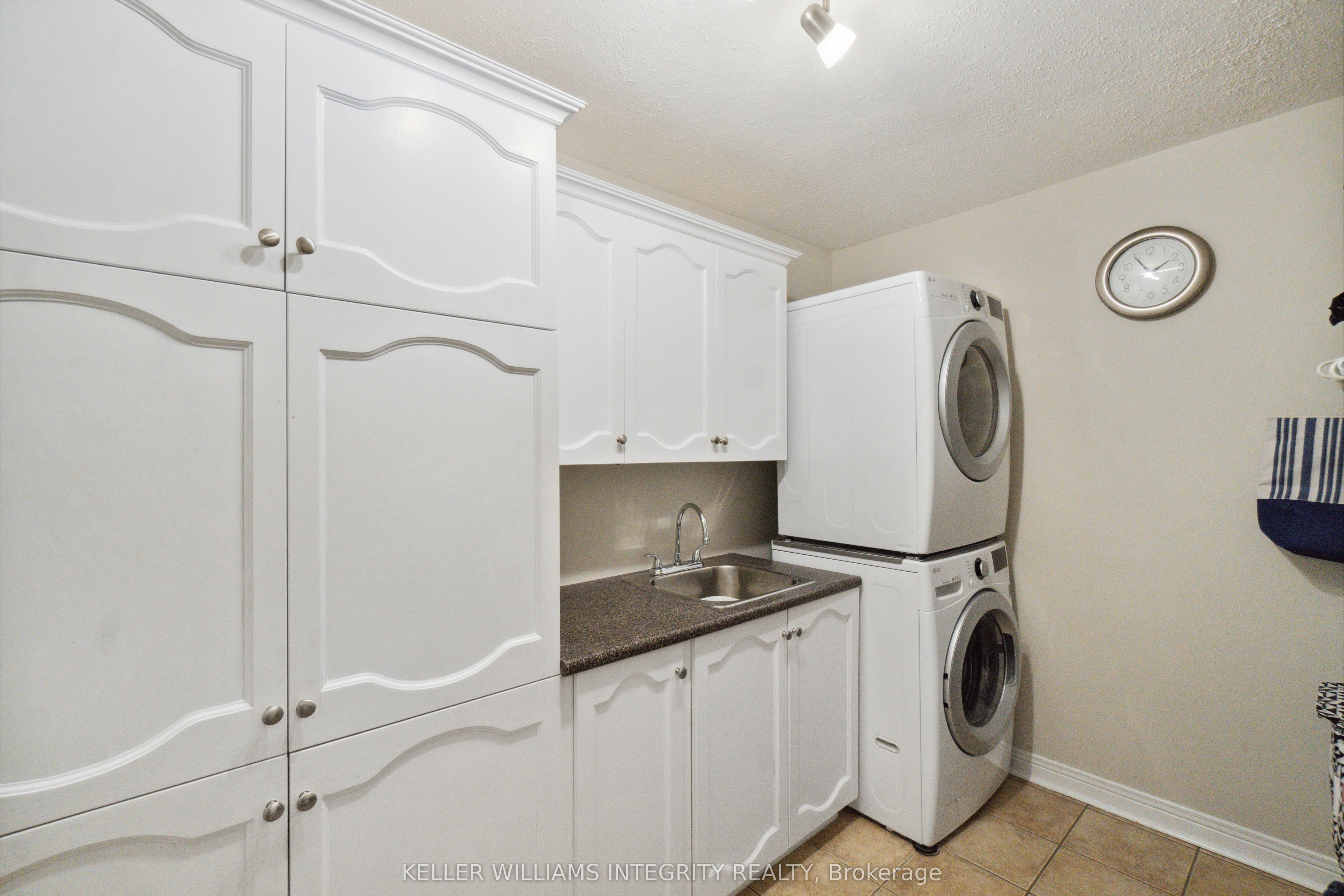 Photo 73 of 8 Spindle Way, Ottawa, Stittsville (South) — HOMEH