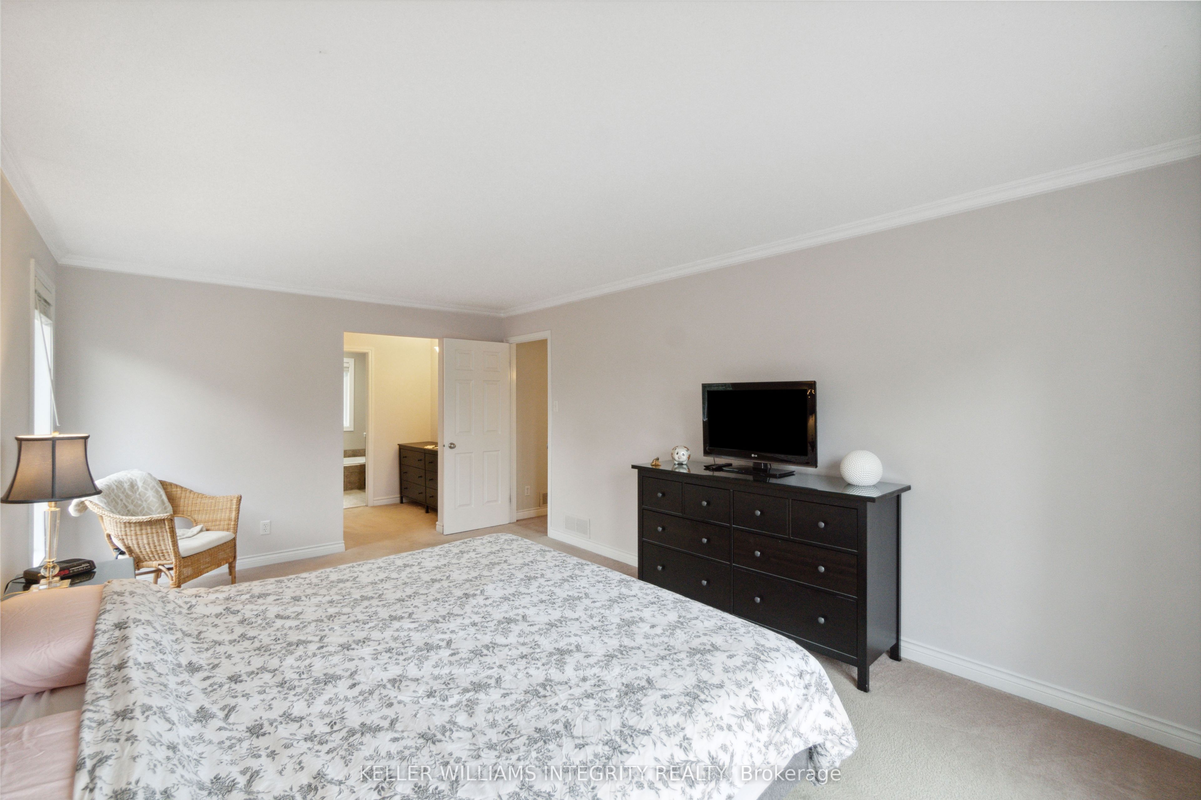 Photo 84 of 8 Spindle Way, Ottawa, Stittsville (South) — HOMEH