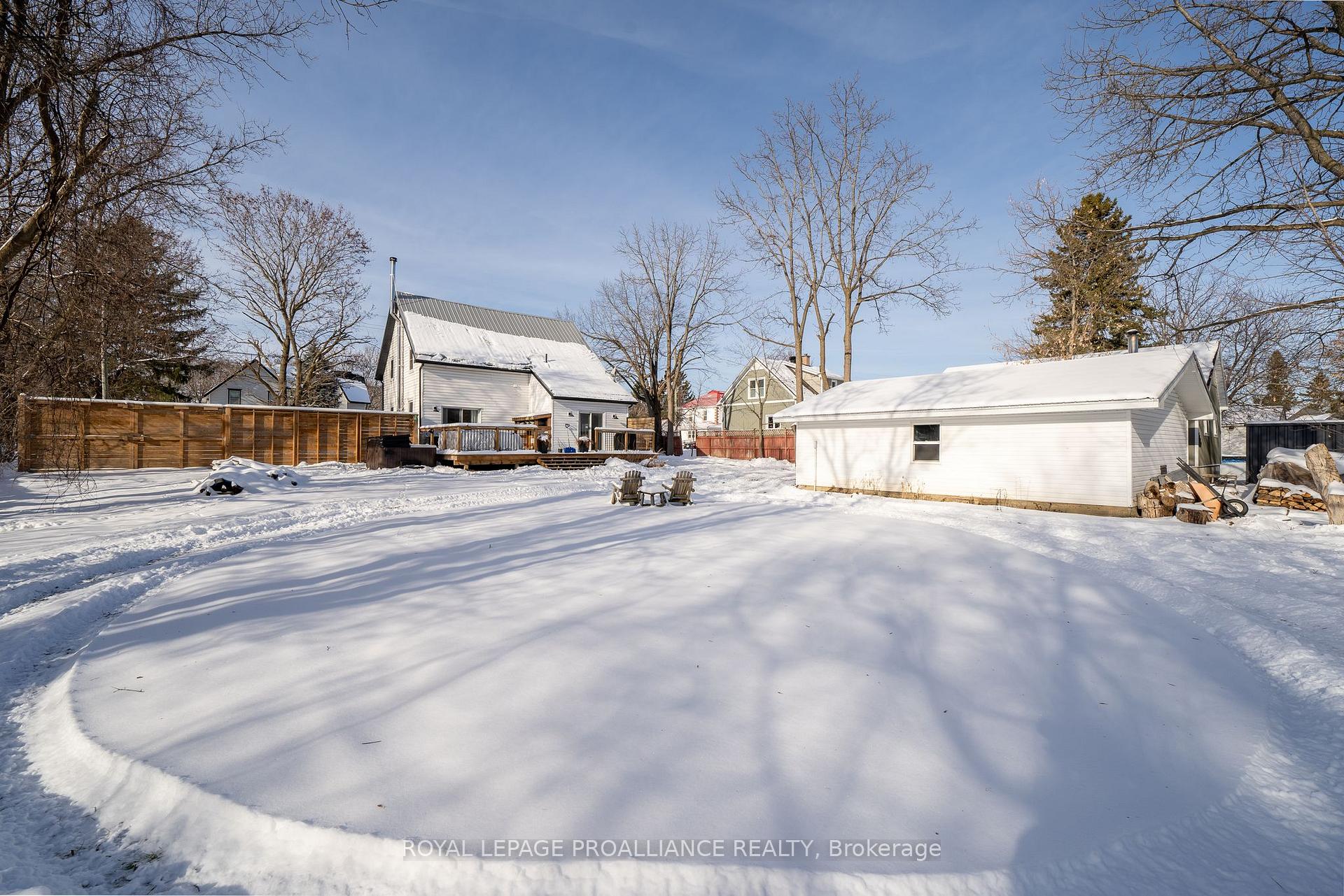 Photo 11 of 4084 Perth Road, Frontenac, Frontenac South — HOMEH
