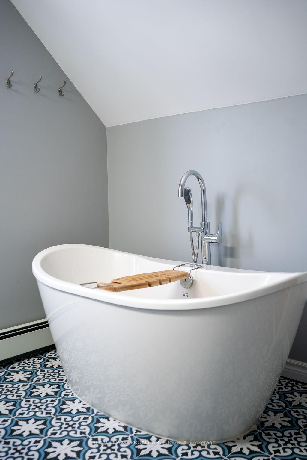 Photo 30 of 4084 Perth Road, Frontenac, Frontenac South — HOMEH