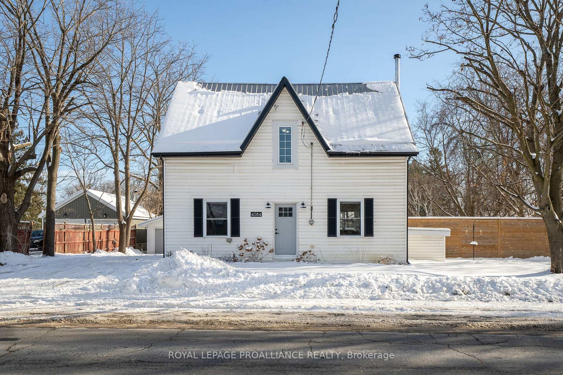 Photo 35 of 4084 Perth Road, Frontenac, Frontenac South — HOMEH