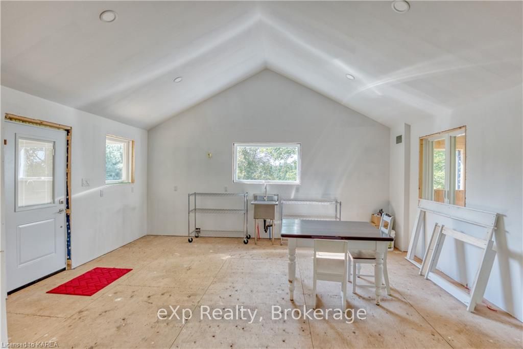 Photo 7 of 1036 Hilltop Road, Frontenac, Frontenac Centre — HOMEH