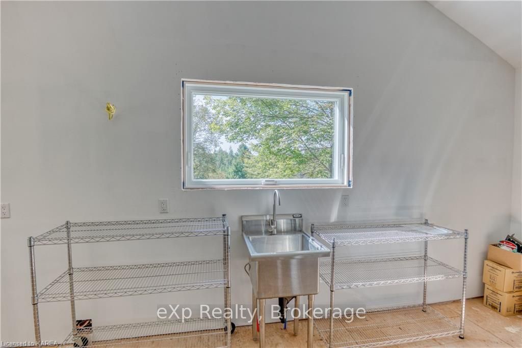 Photo 9 of 1036 Hilltop Road, Frontenac, Frontenac Centre — HOMEH