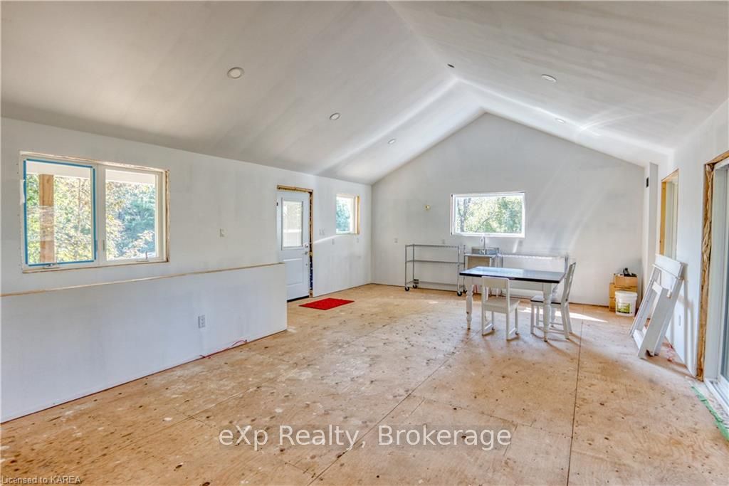 Photo 12 of 1036 Hilltop Road, Frontenac, Frontenac Centre — HOMEH