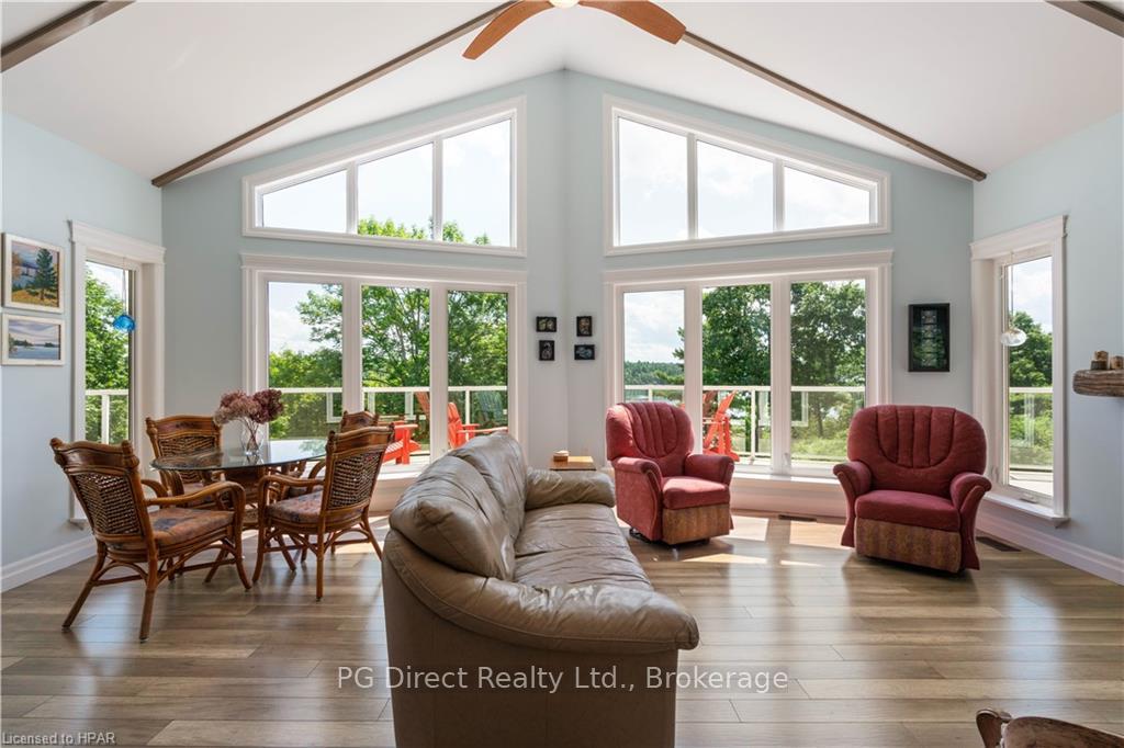 Photo 5 of 38 Oak Bluffs Road, Frontenac, Frontenac South — HOMEH