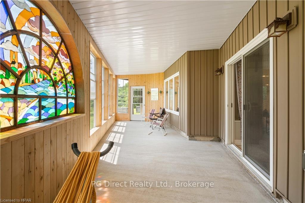 Photo 15 of 38 Oak Bluffs Road, Frontenac, Frontenac South — HOMEH