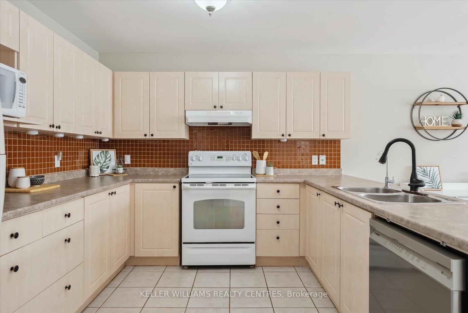 Photo 6 of 6 Rafton Street, Clarington, Newcastle — HOMEH