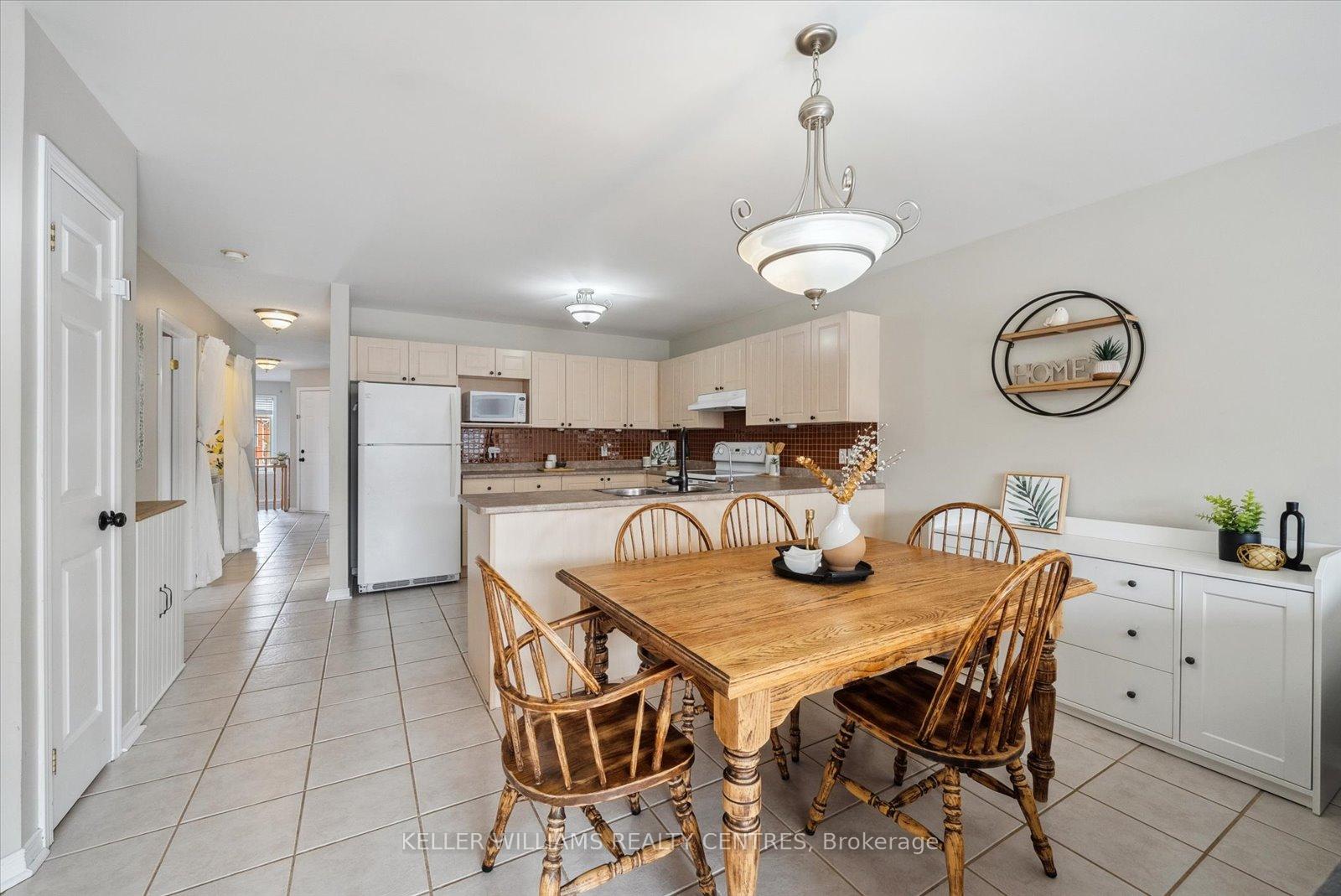 Photo 10 of 6 Rafton Street, Clarington, Newcastle — HOMEH