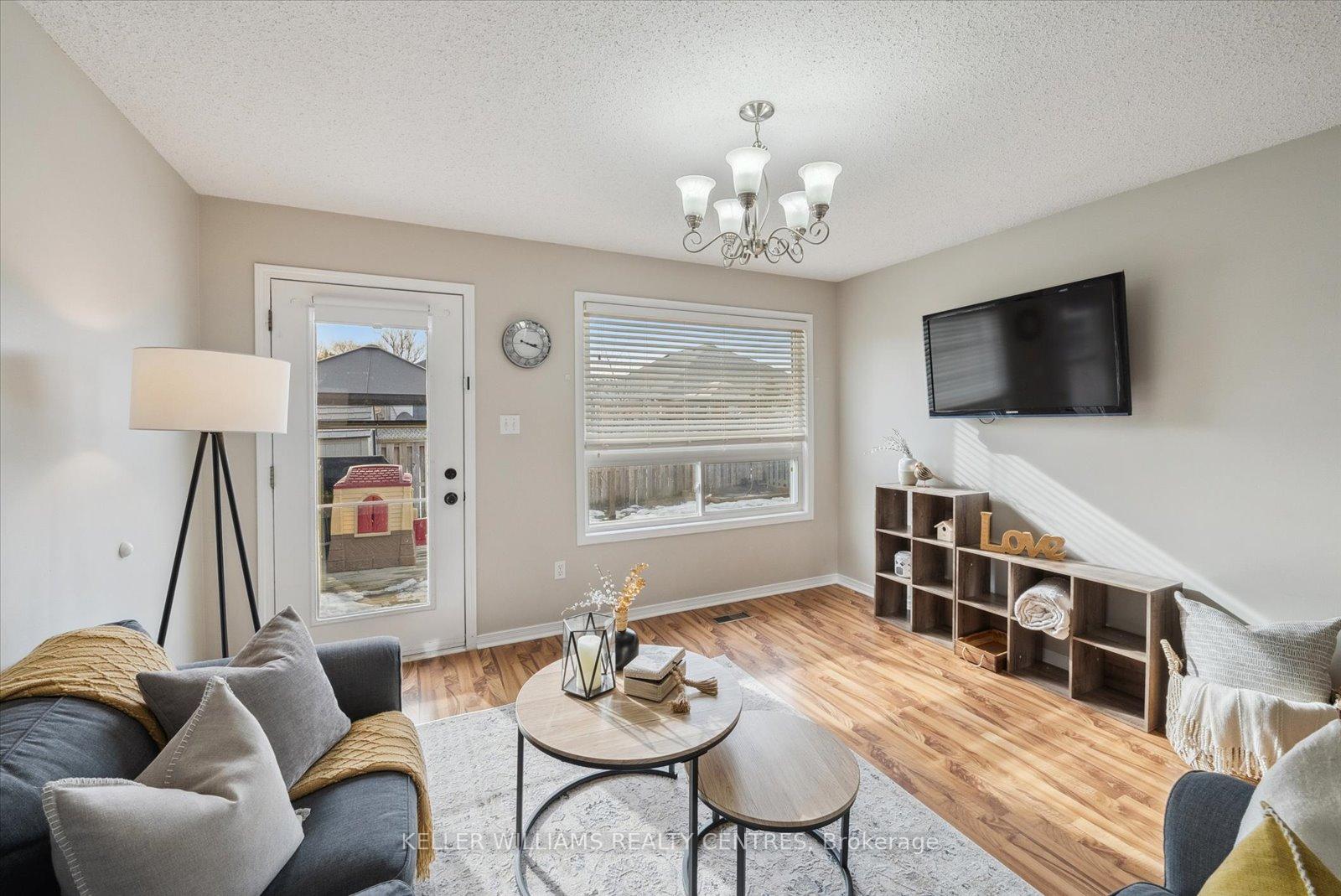 Photo 11 of 6 Rafton Street, Clarington, Newcastle — HOMEH