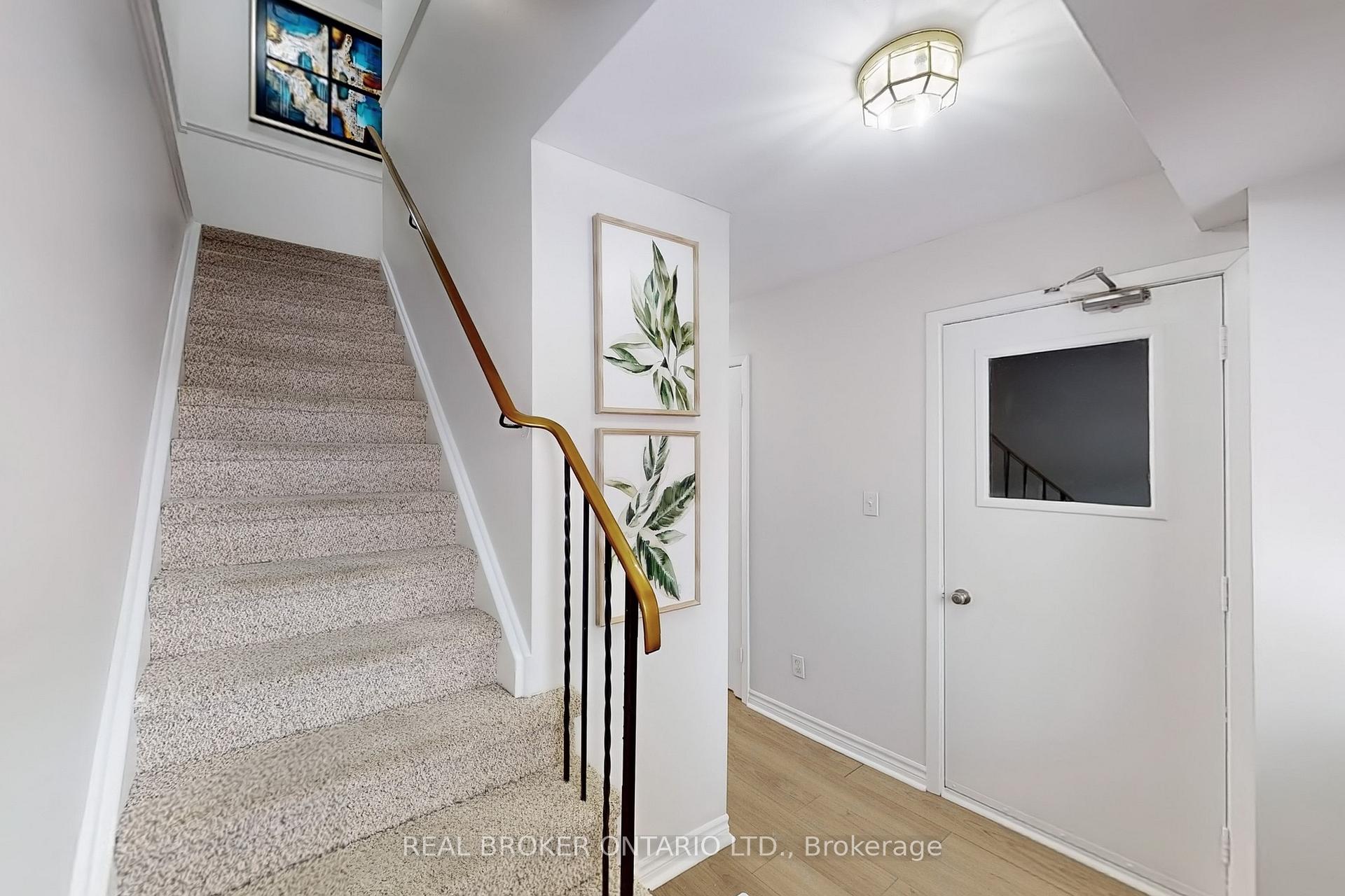 Photo 13 of 21 Prout Drive, Clarington, Bowmanville — HOMEH