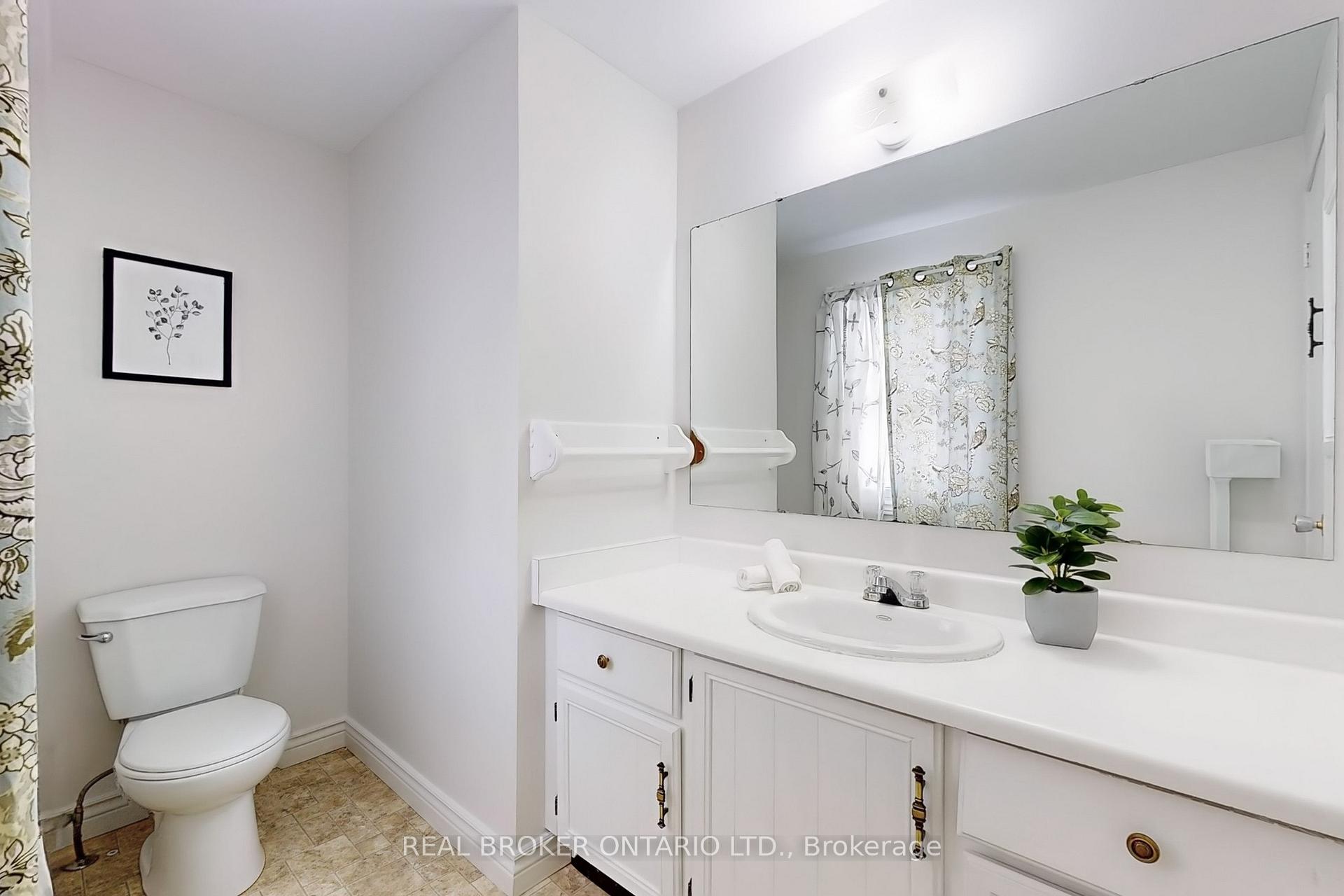 Photo 18 of 21 Prout Drive, Clarington, Bowmanville — HOMEH
