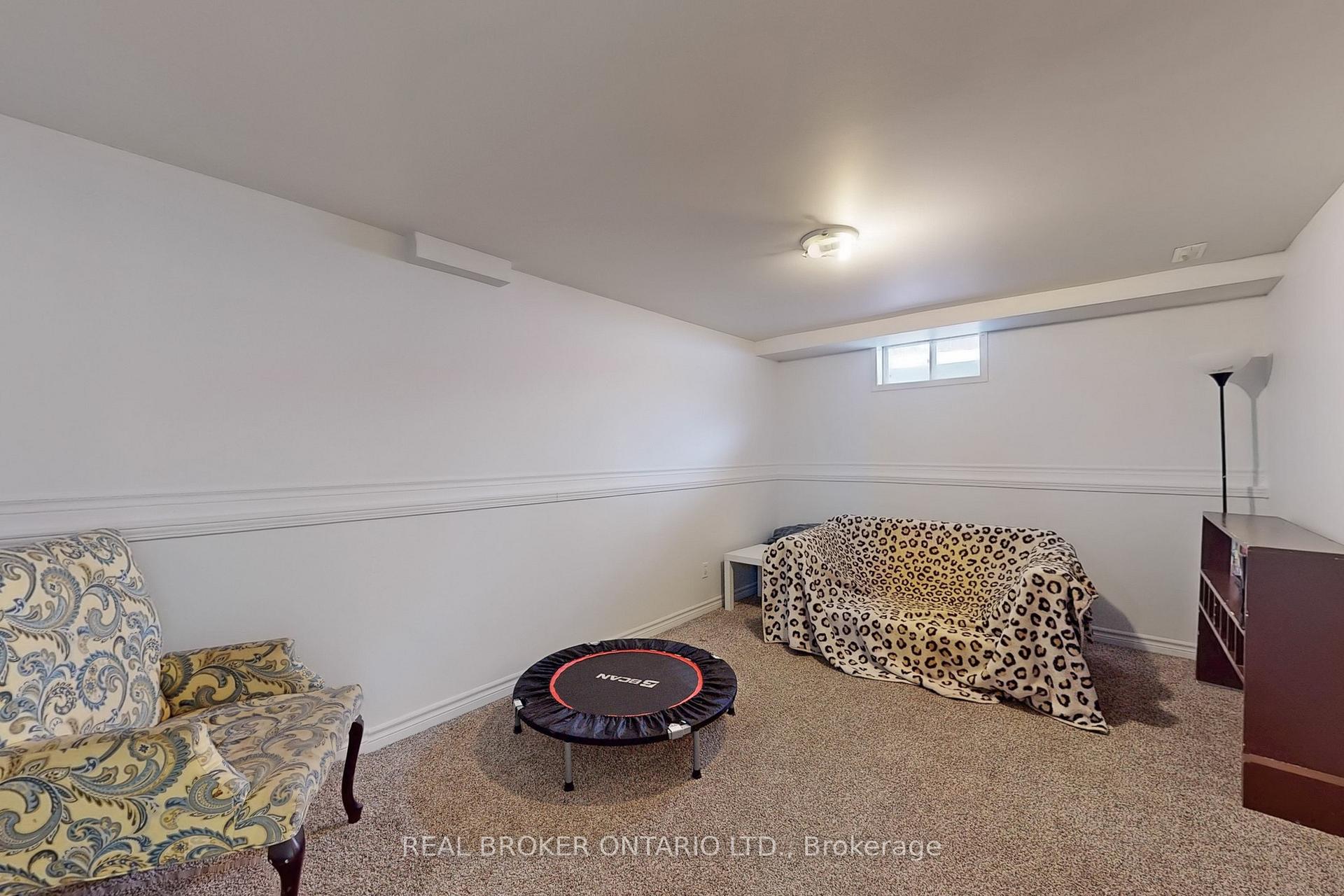 Photo 22 of 21 Prout Drive, Clarington, Bowmanville — HOMEH