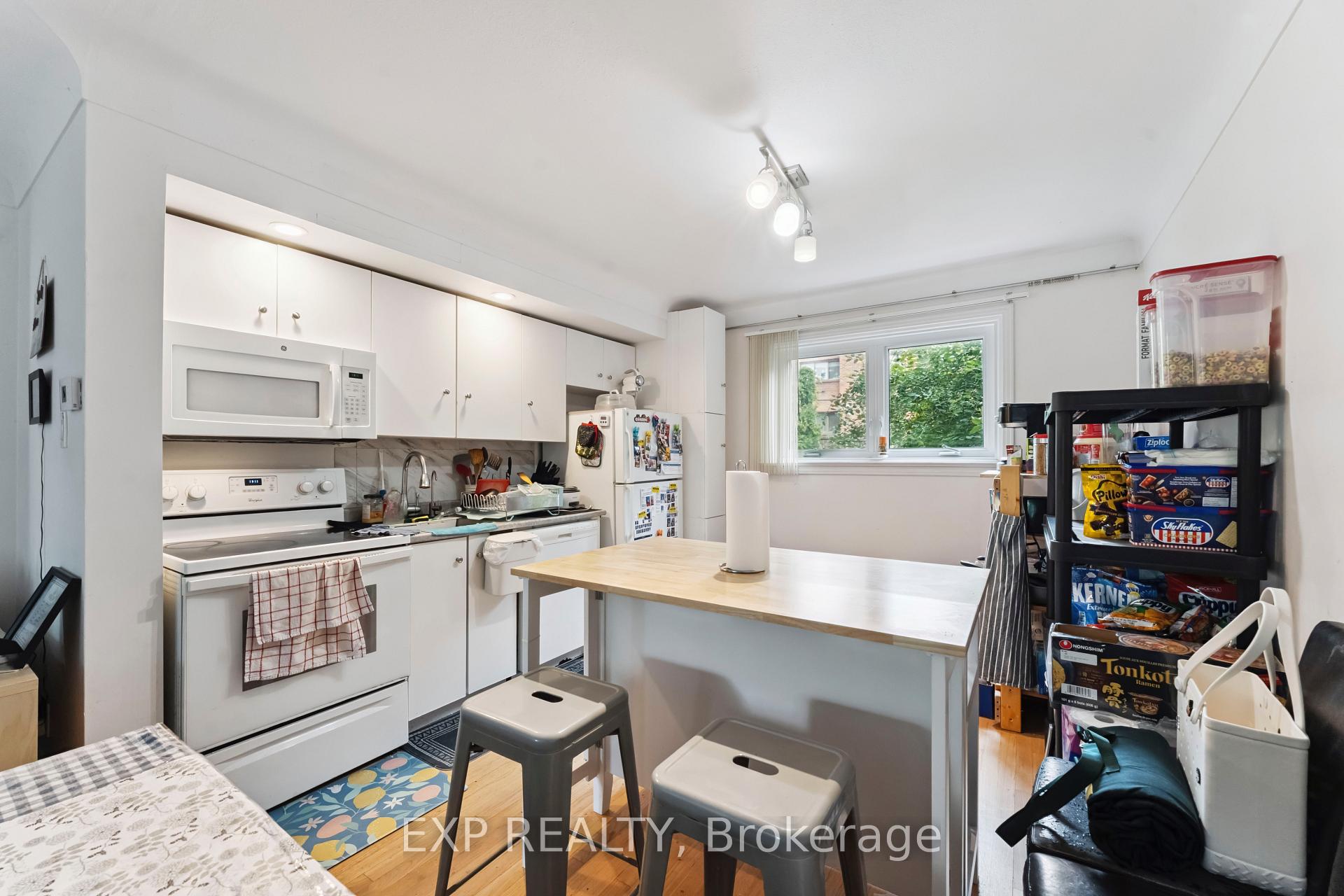 Photo 10 of 1395 Caldwell Avenue, Ottawa, Carlington — HOMEH