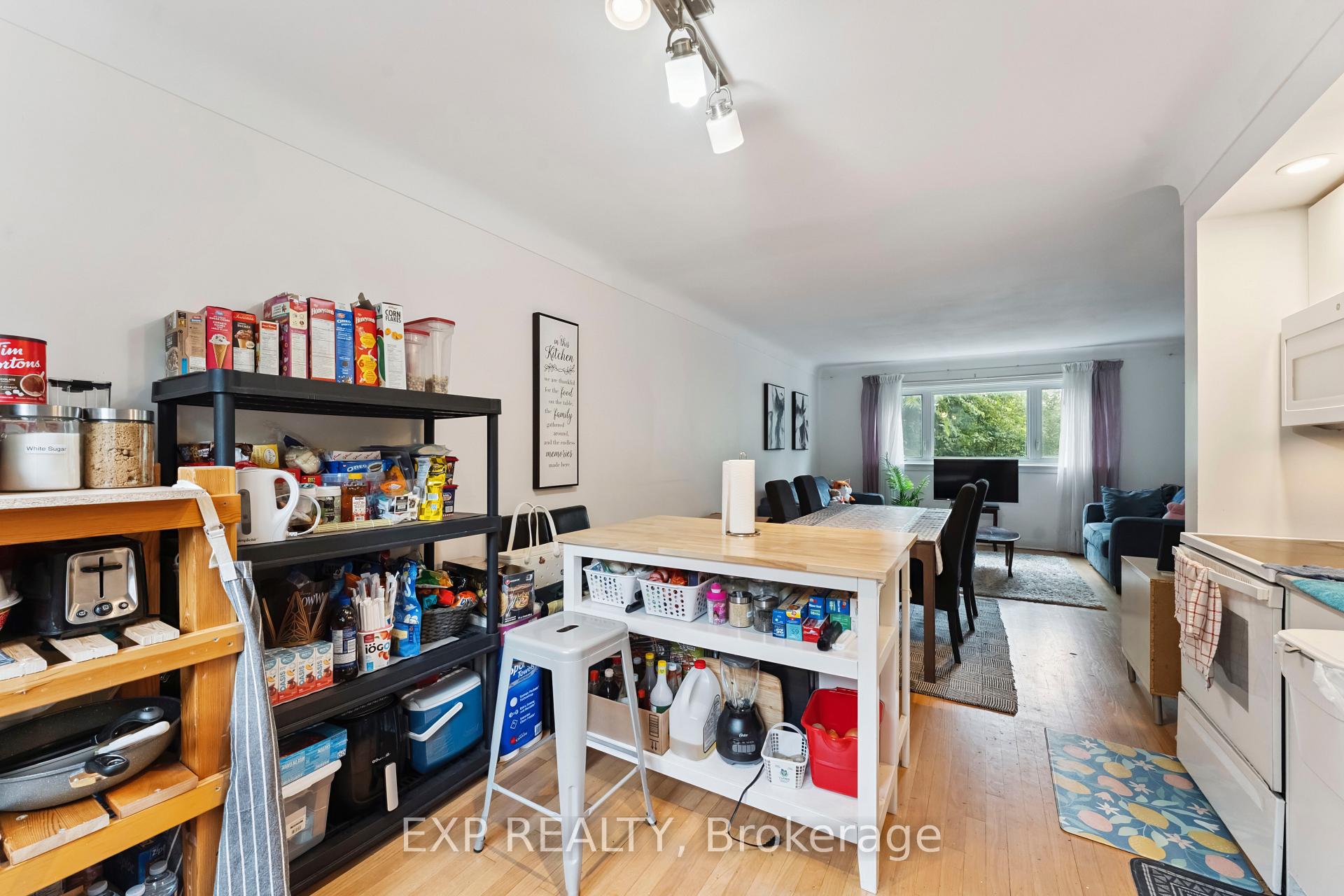 Photo 9 of 1395 Caldwell Avenue, Ottawa, Carlington — HOMEH